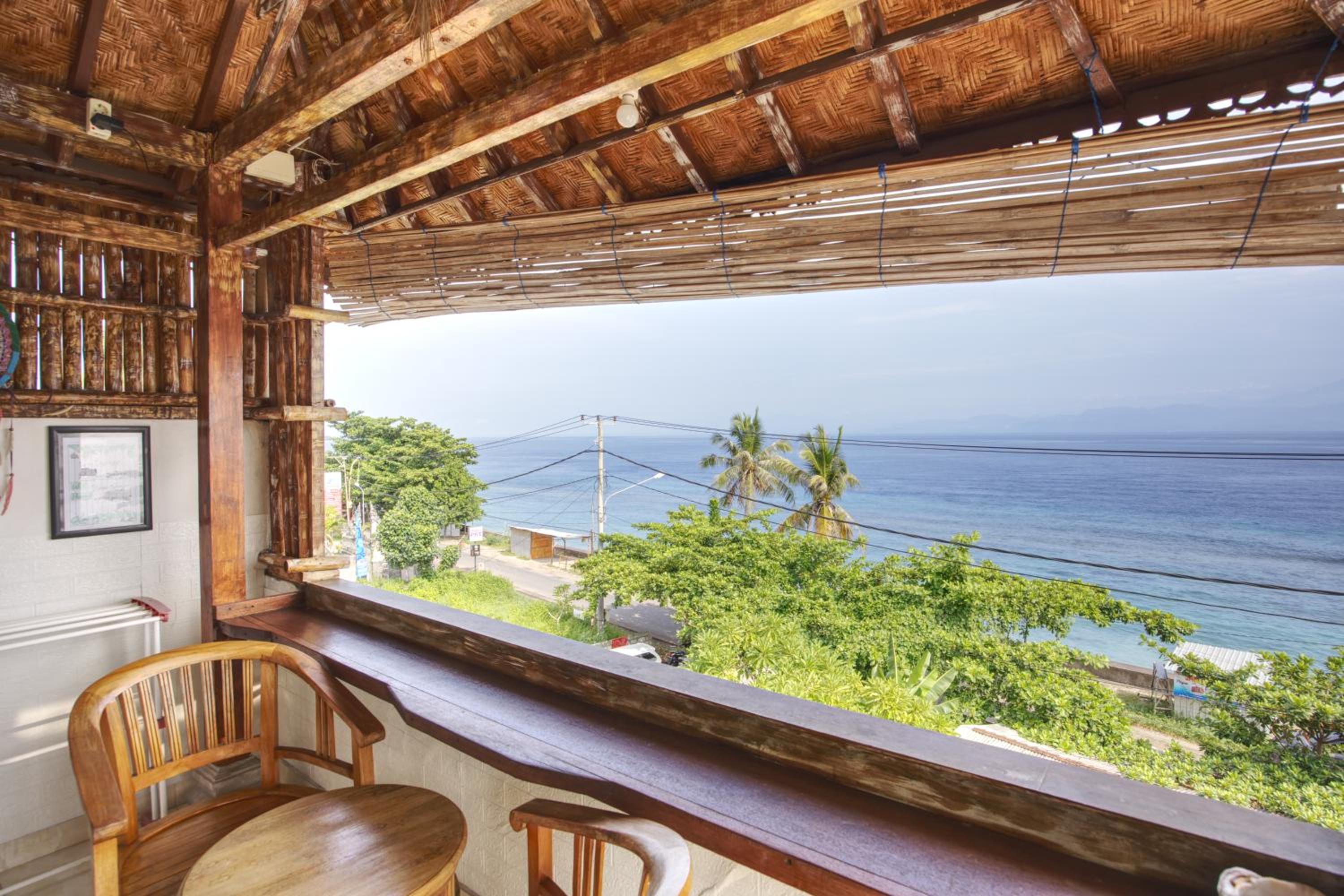 Twin Room with Sea View - Photo 11