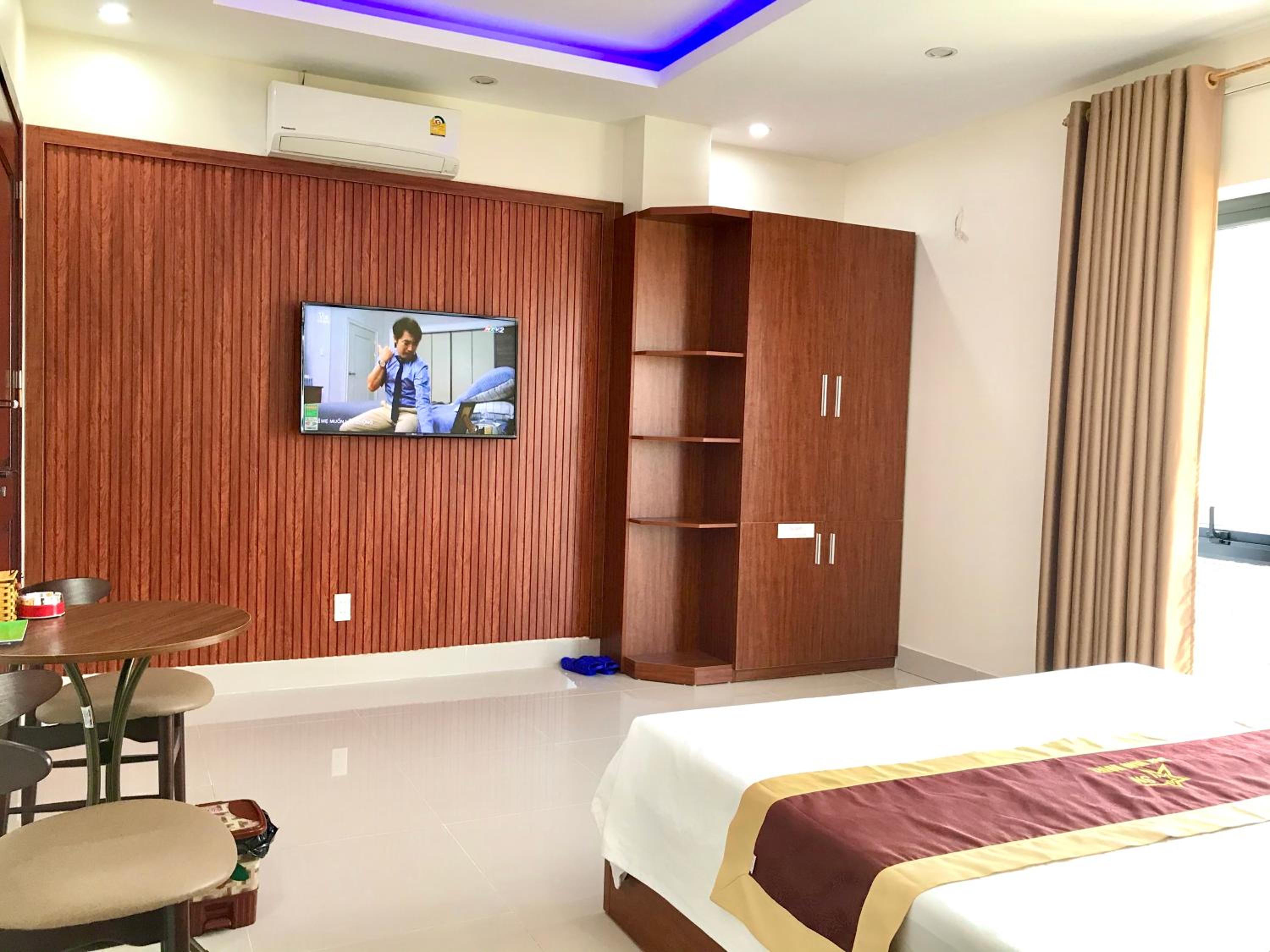 Superior King Room