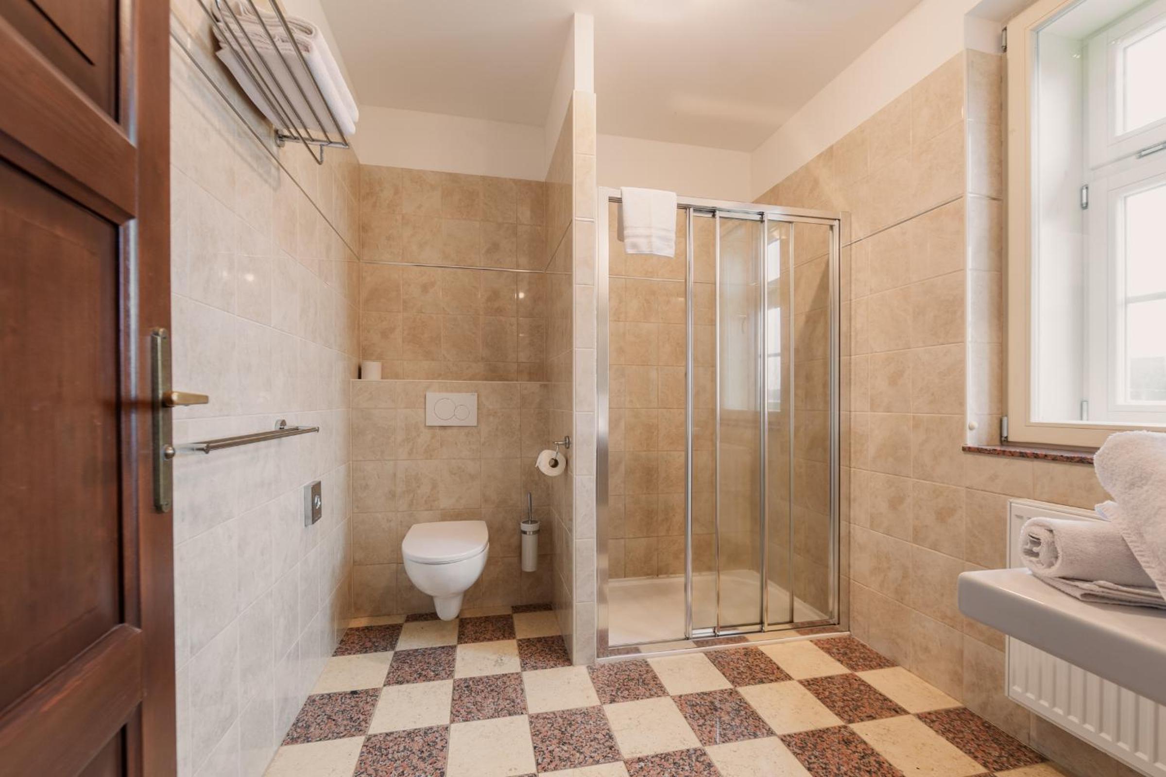 Deluxe Double or Twin Room photo 2