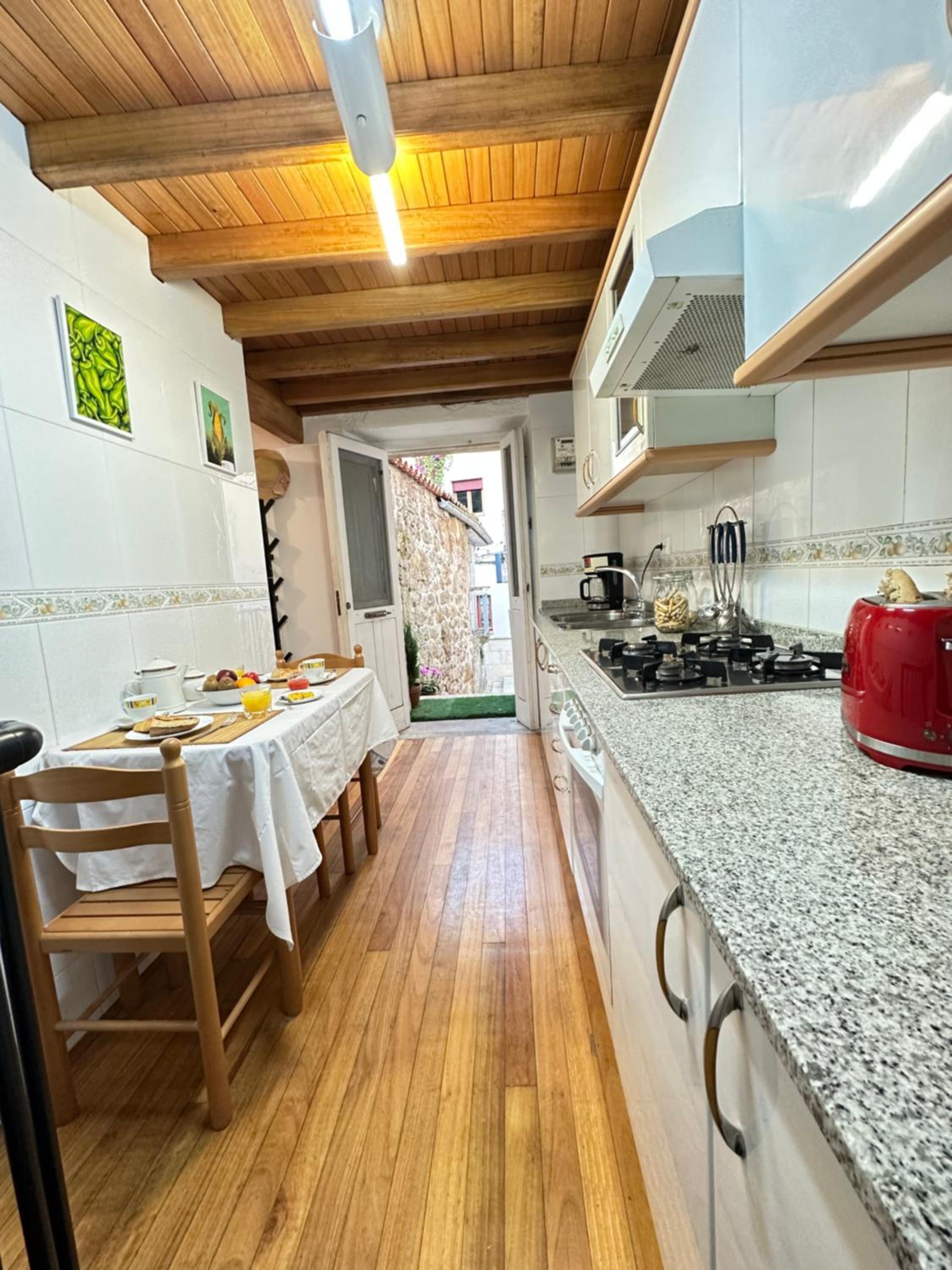 Three-Bedroom House photo 2