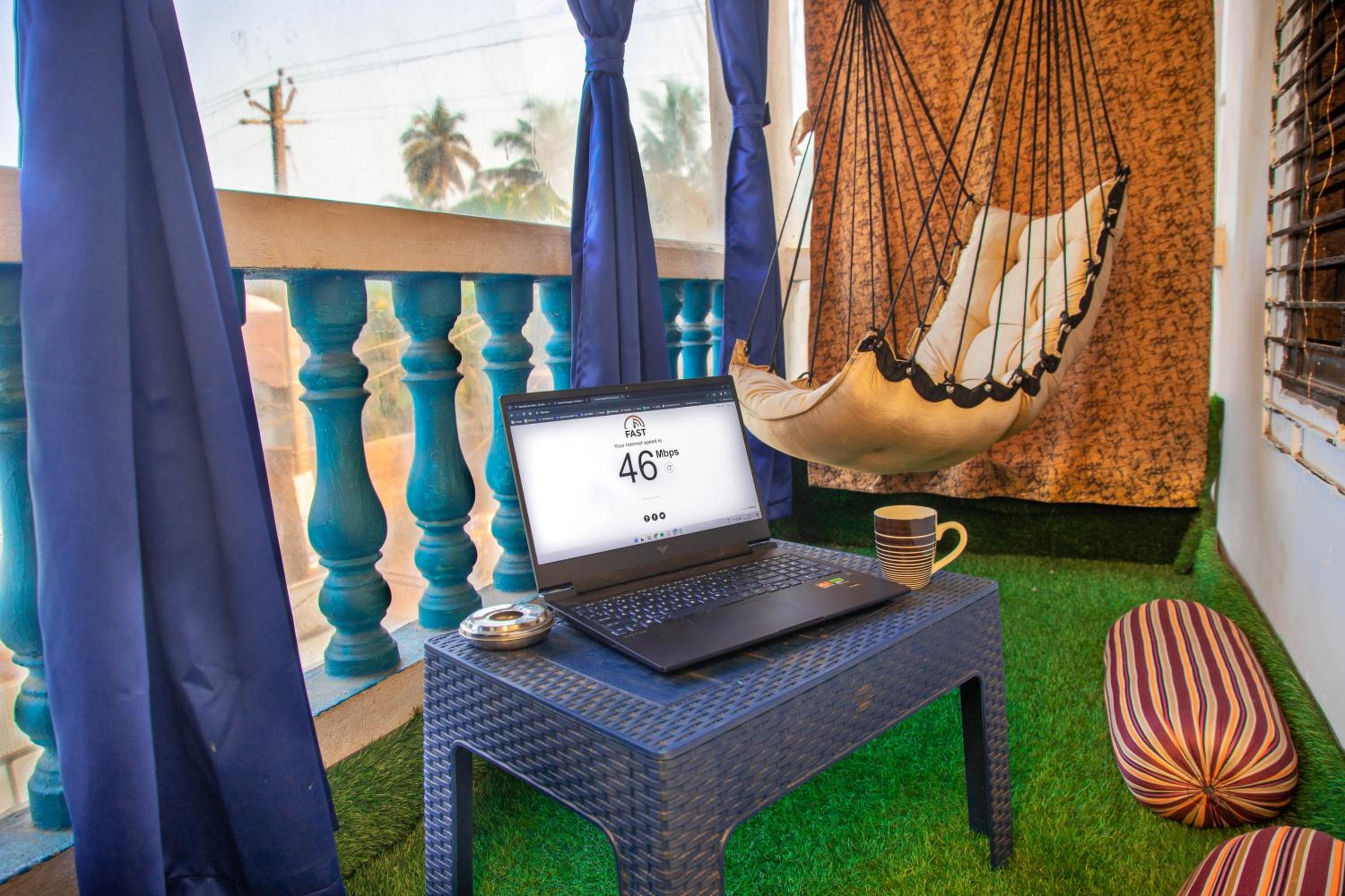 Deluxe Double Room With Balcony - Photo 8