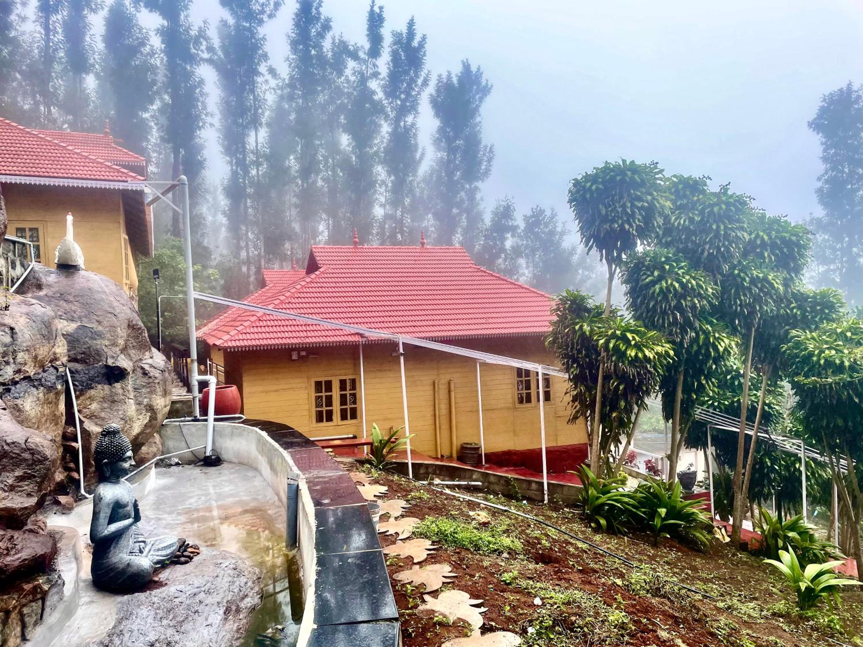 Villa photo 2
