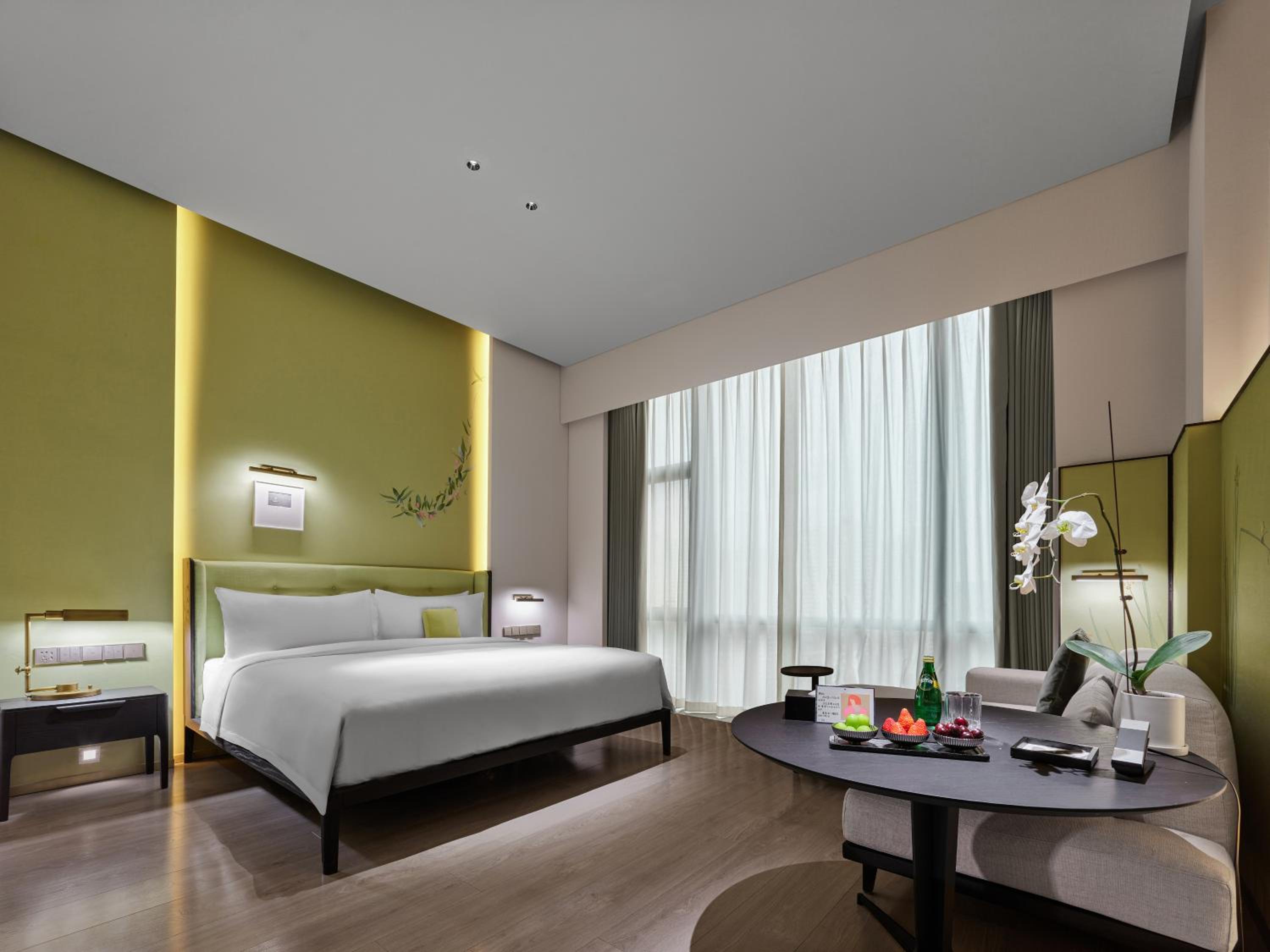 Queen Room with City View photo 1