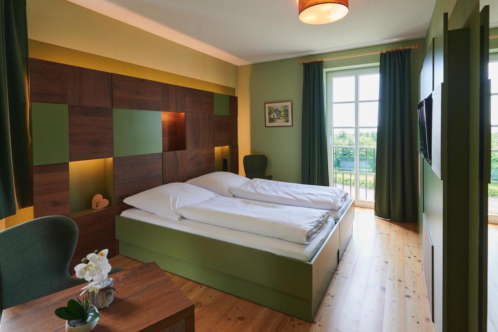 Double Room - Photo 7
