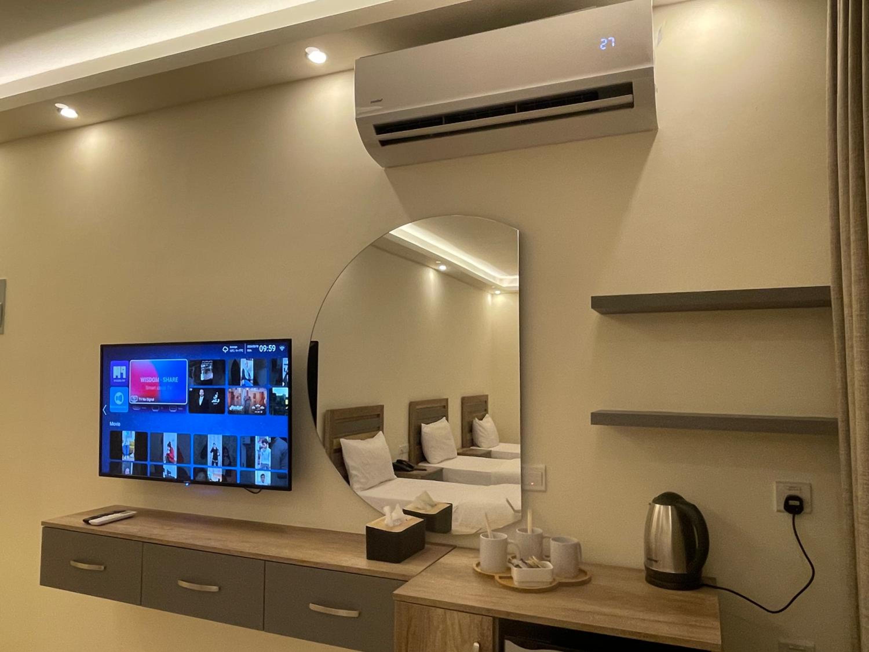 Standard Triple Room - Photo 10