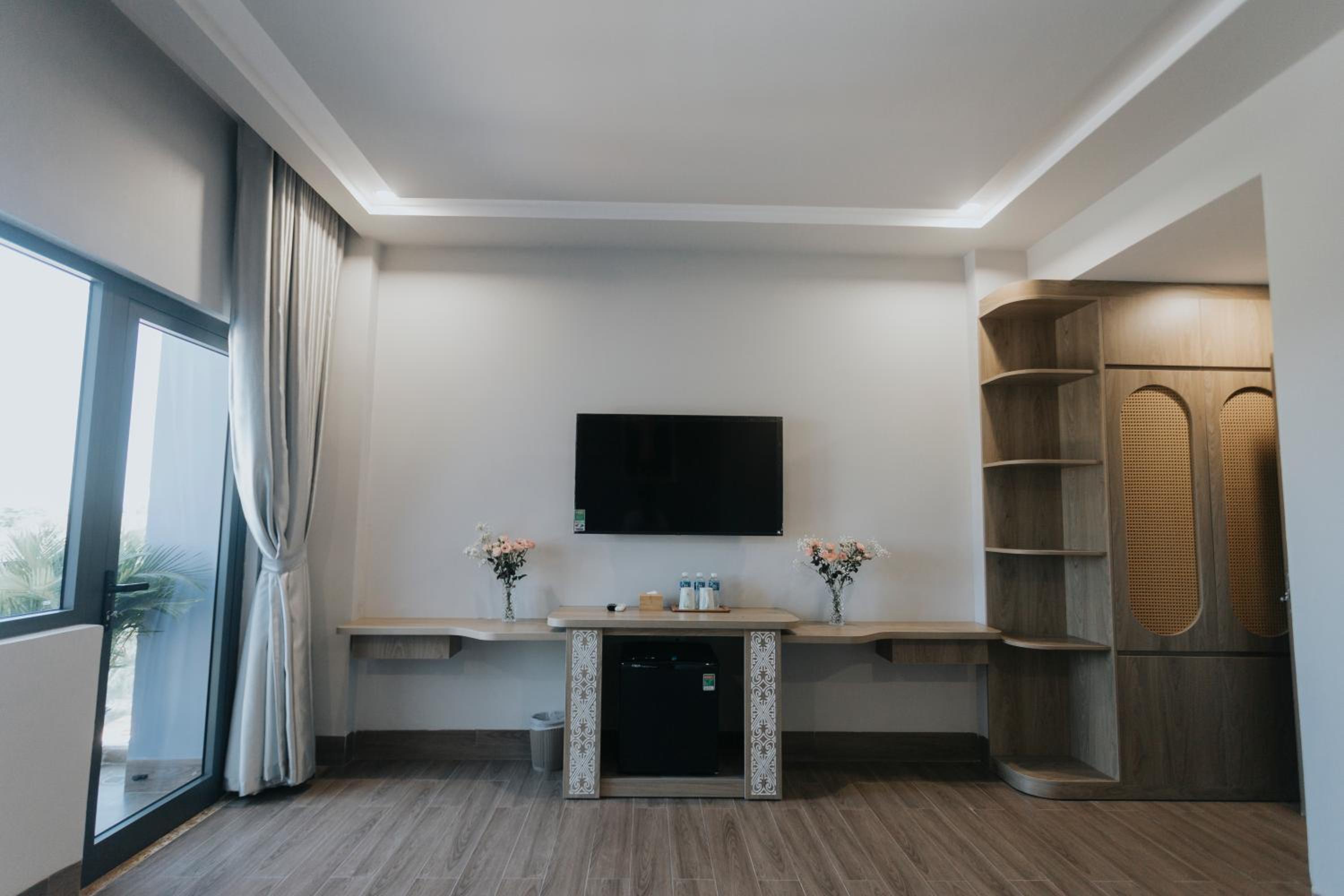Deluxe Triple Room - Photo 1