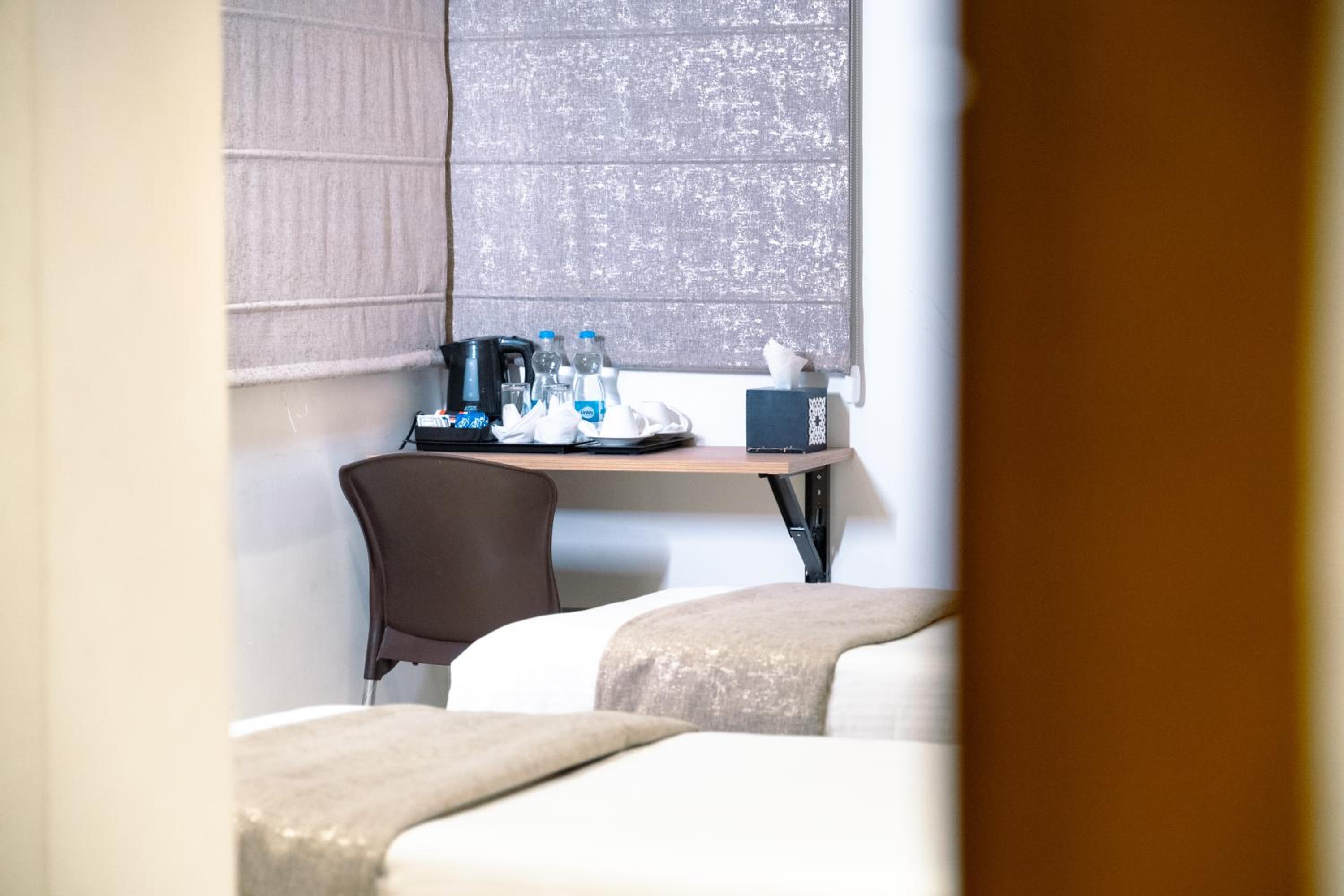 Executive Room - Photo 3