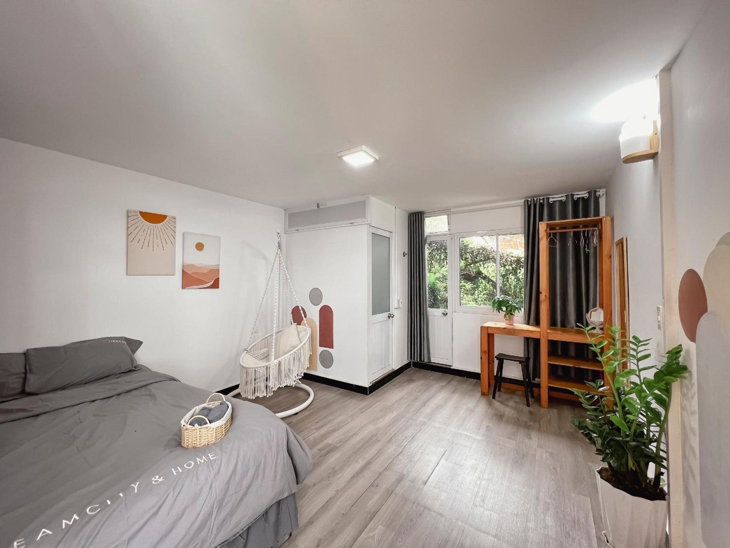 Deluxe Double Room With Balcony photo 3