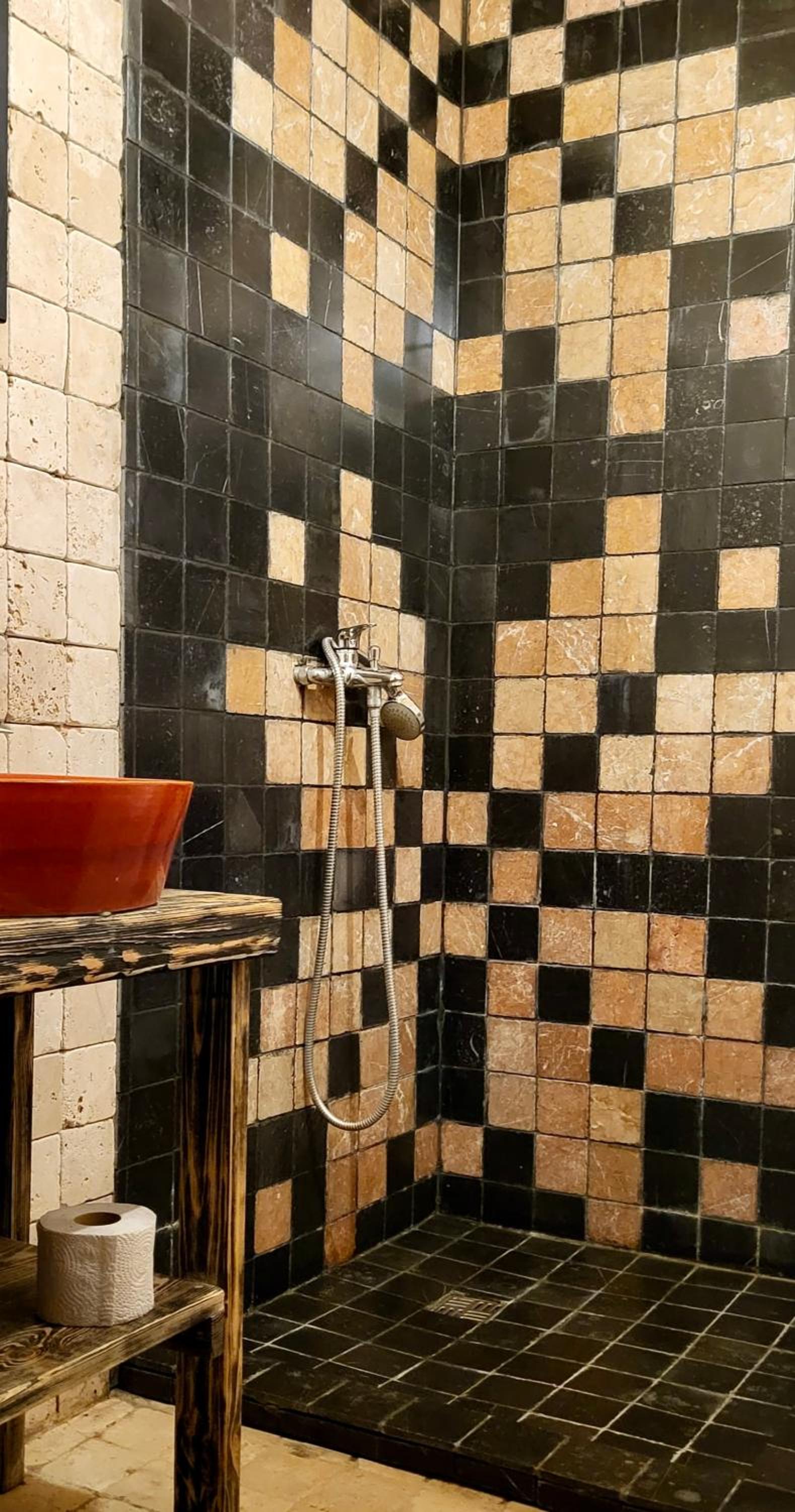 Quadruple Room with Shared Bathroom photo 3