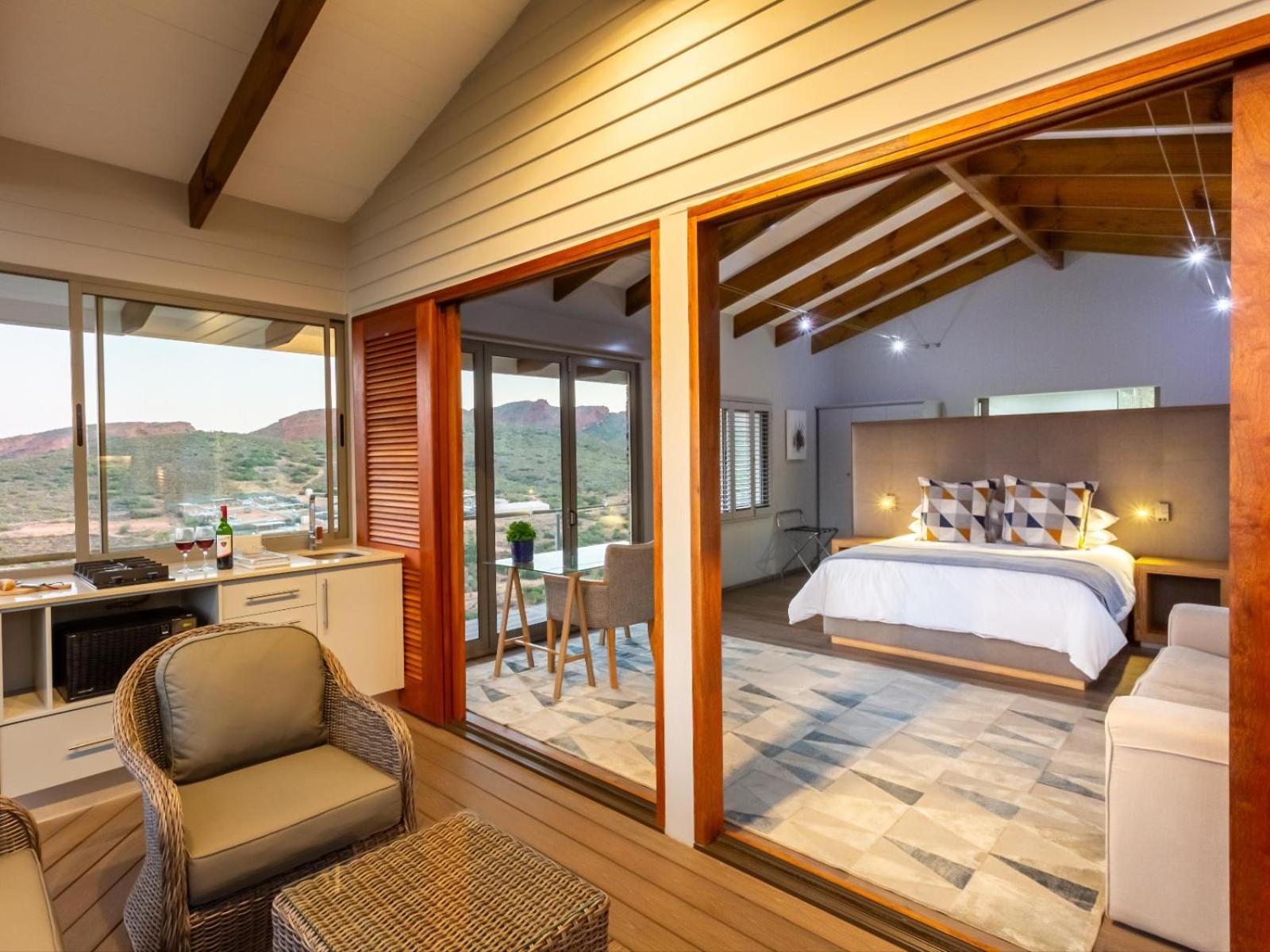 Luxury Cabin with Hot Tub photo 3