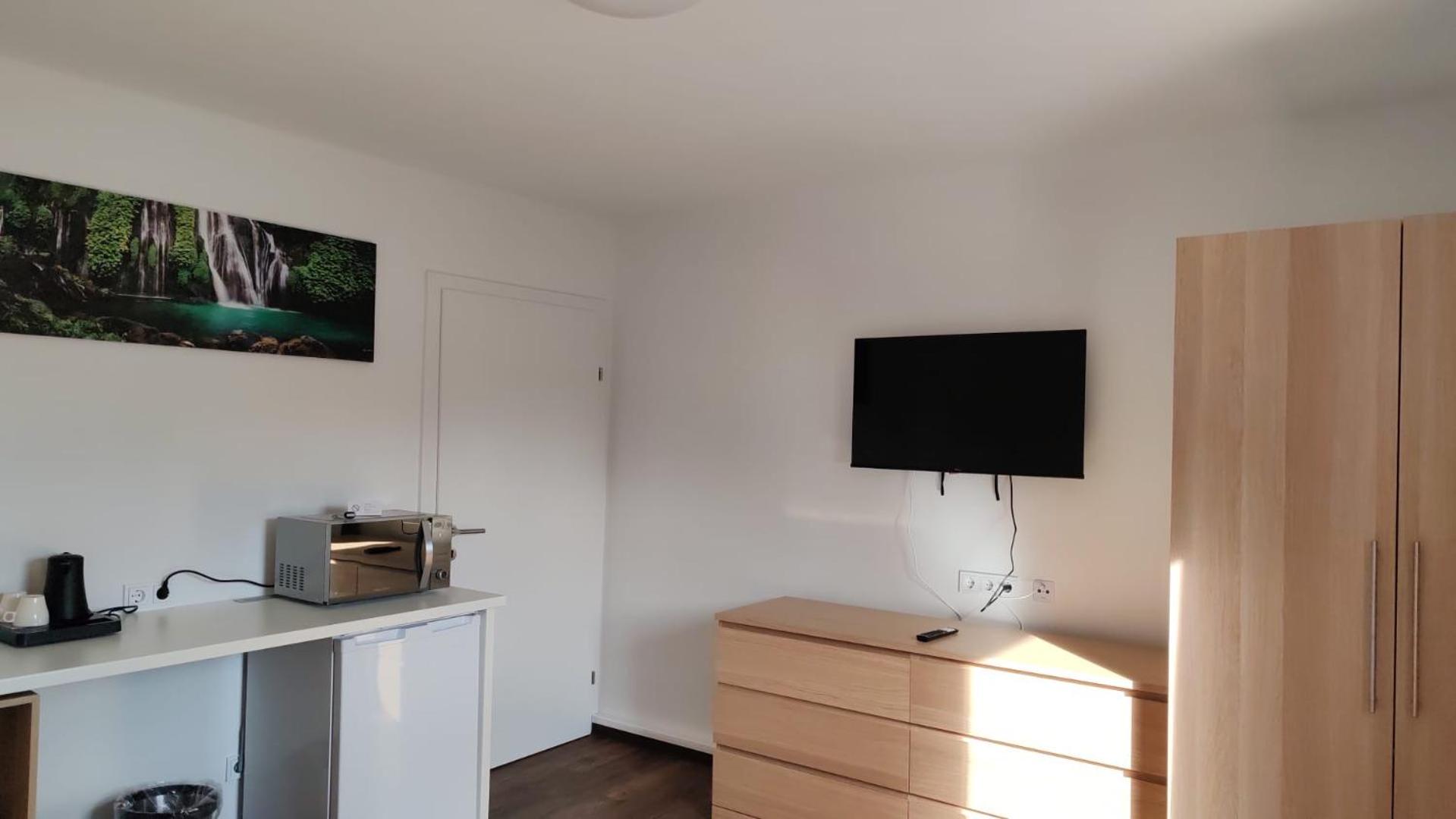 Double or Twin Room with Private External Bathroom photo 1