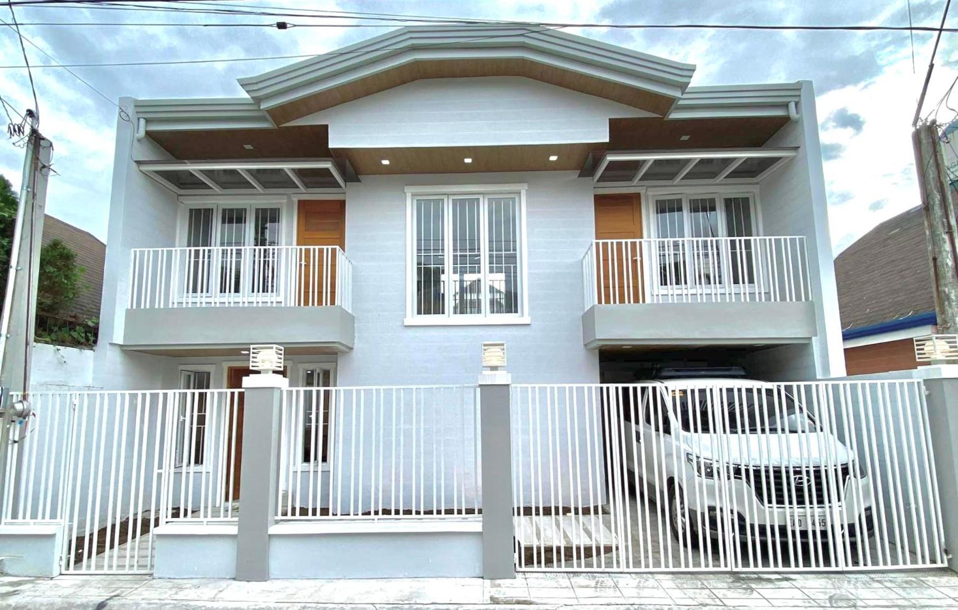 Three-Bedroom House photo 1