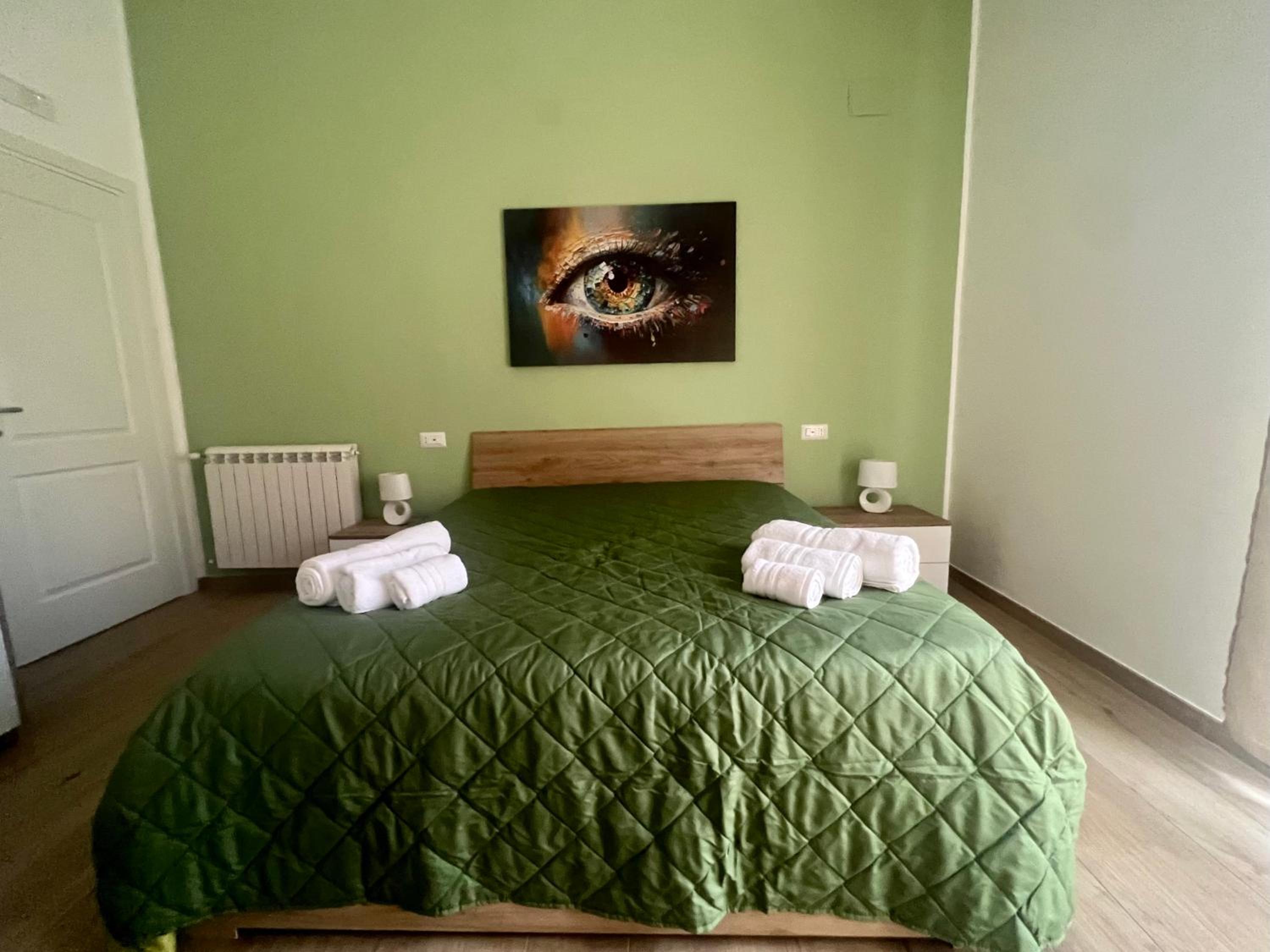 Queen Room with Balcony