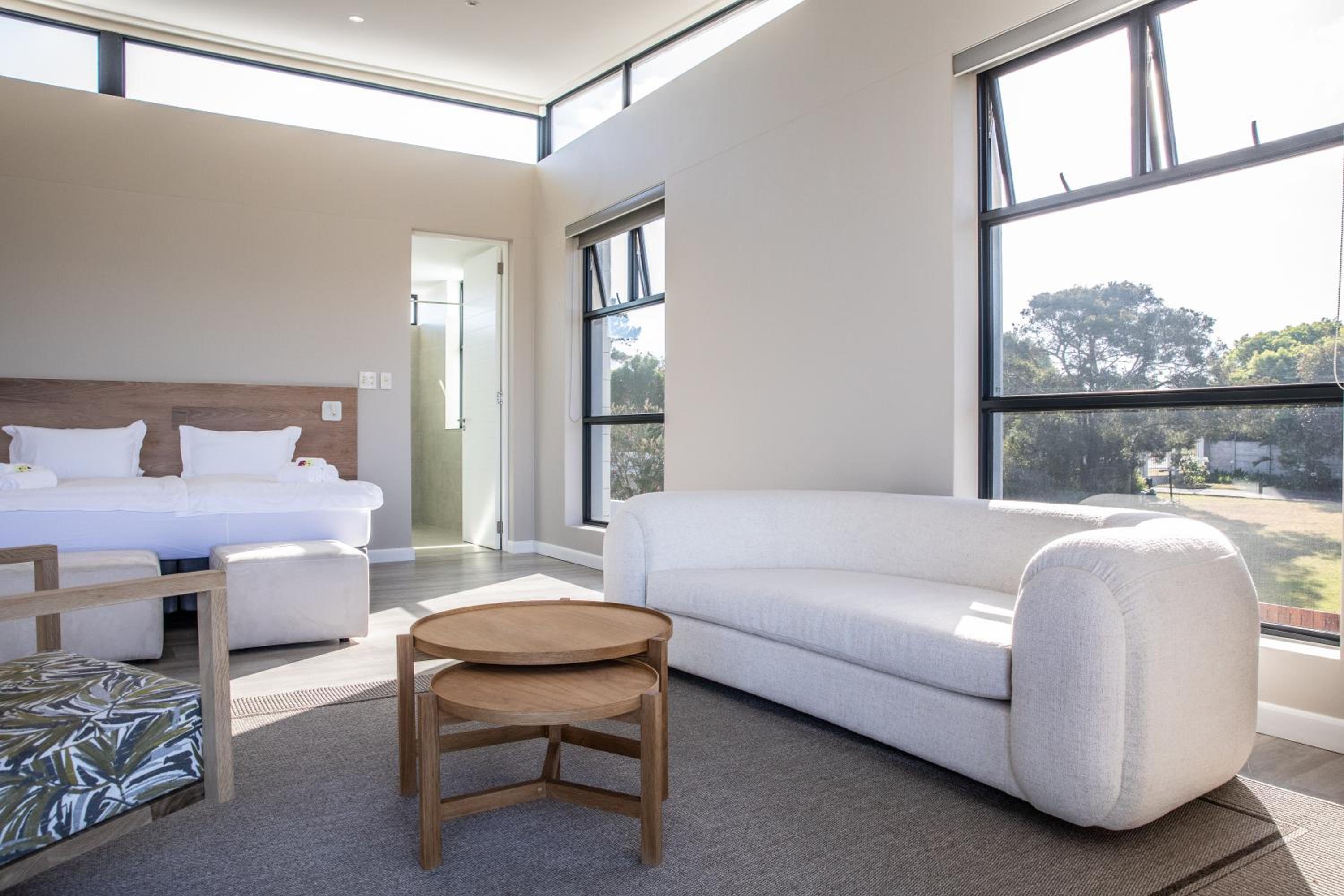 Superior Apartment