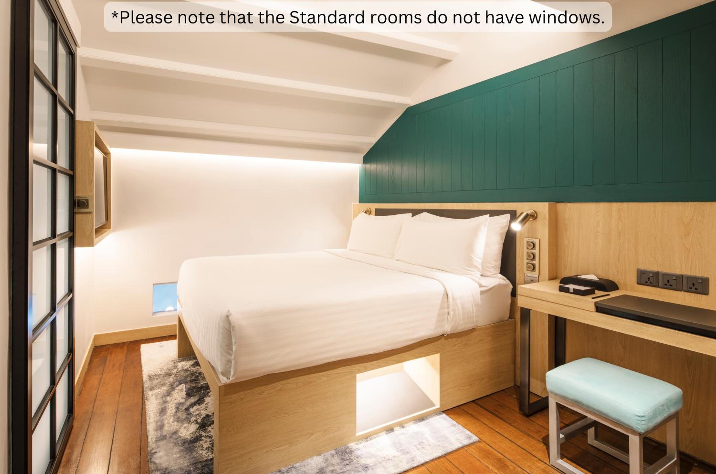 Standard Room (No Window) photo 2
