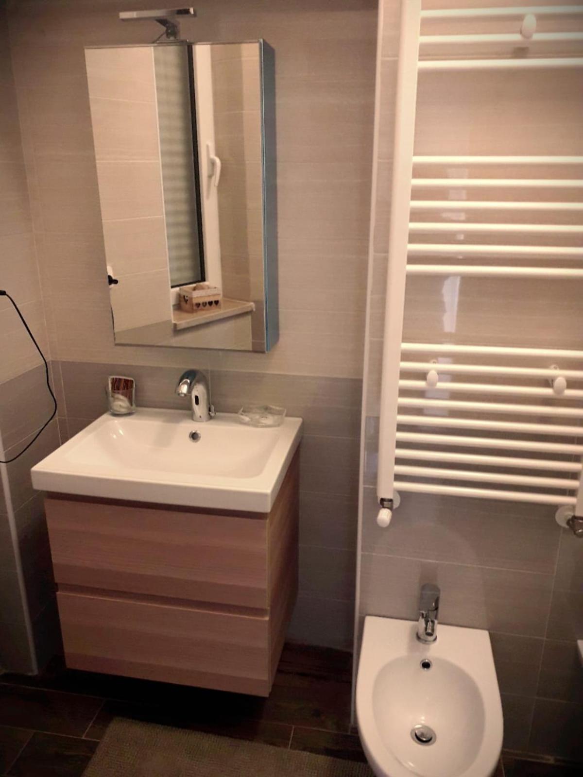Quadruple Room with Private Bathroom photo 2
