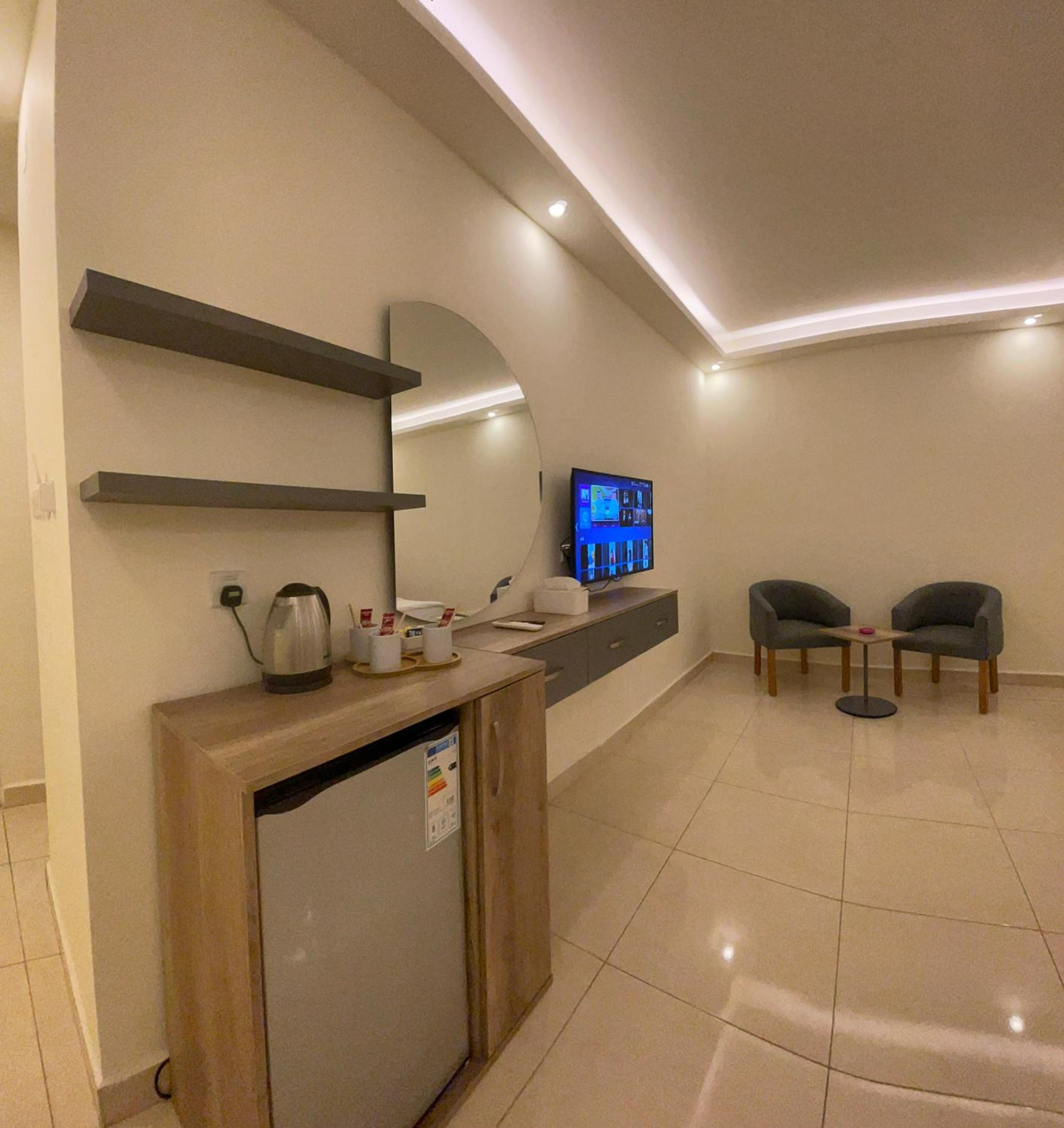 Standard Quadruple Room - Photo 5
