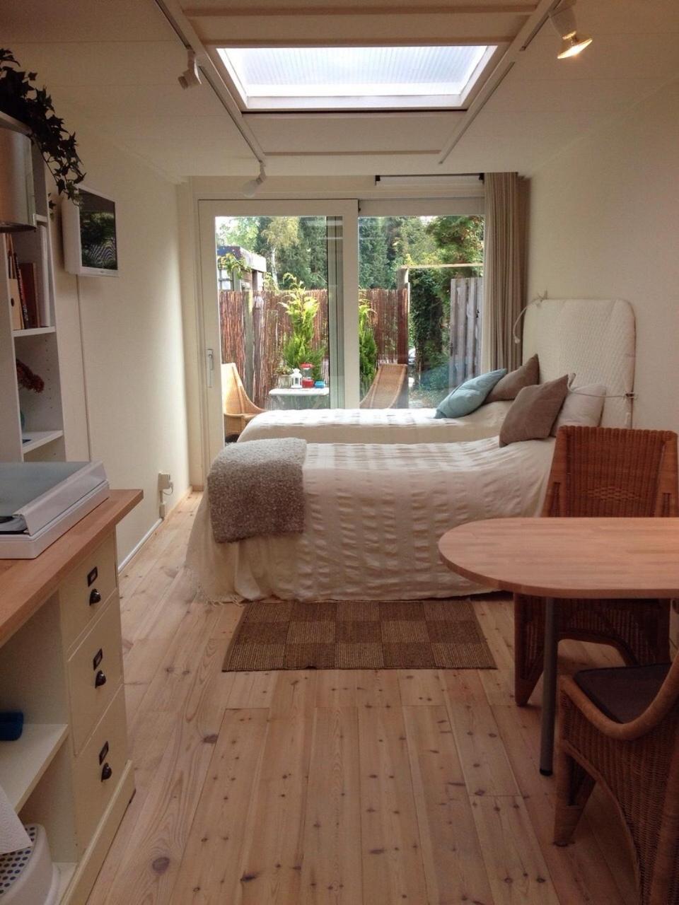 Studio Apartment photo 1