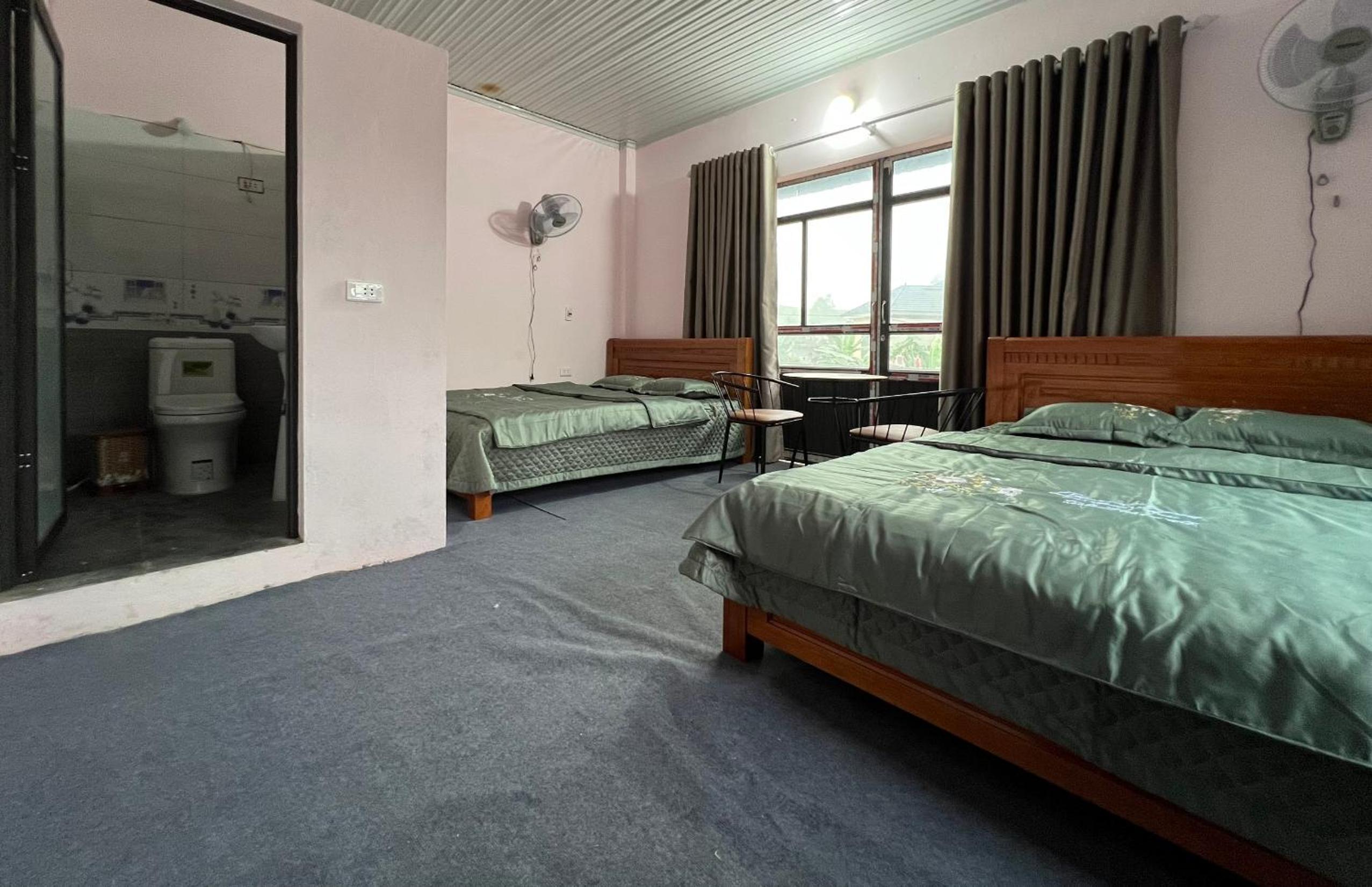 Double Room With Shared Bathroom photo 3