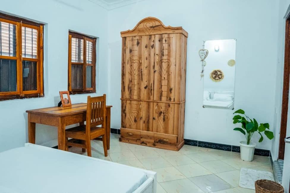 Double Room With Private Bathroom photo 2