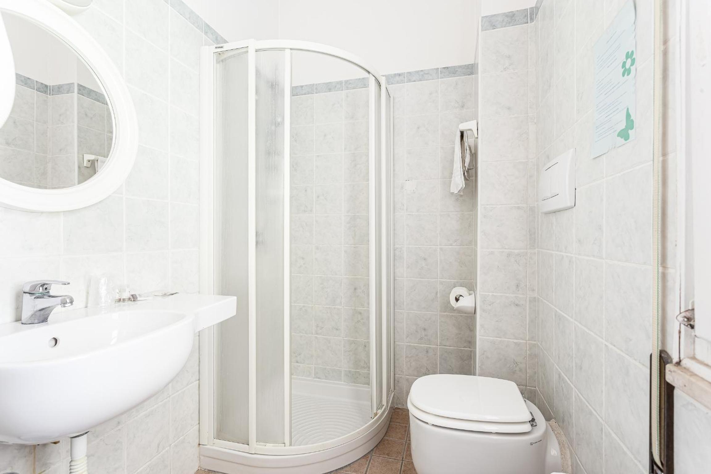 Superior Triple Room photo 2
