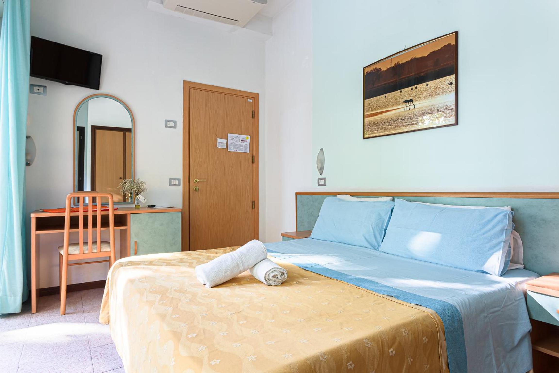 Double Room with Sea View photo 1