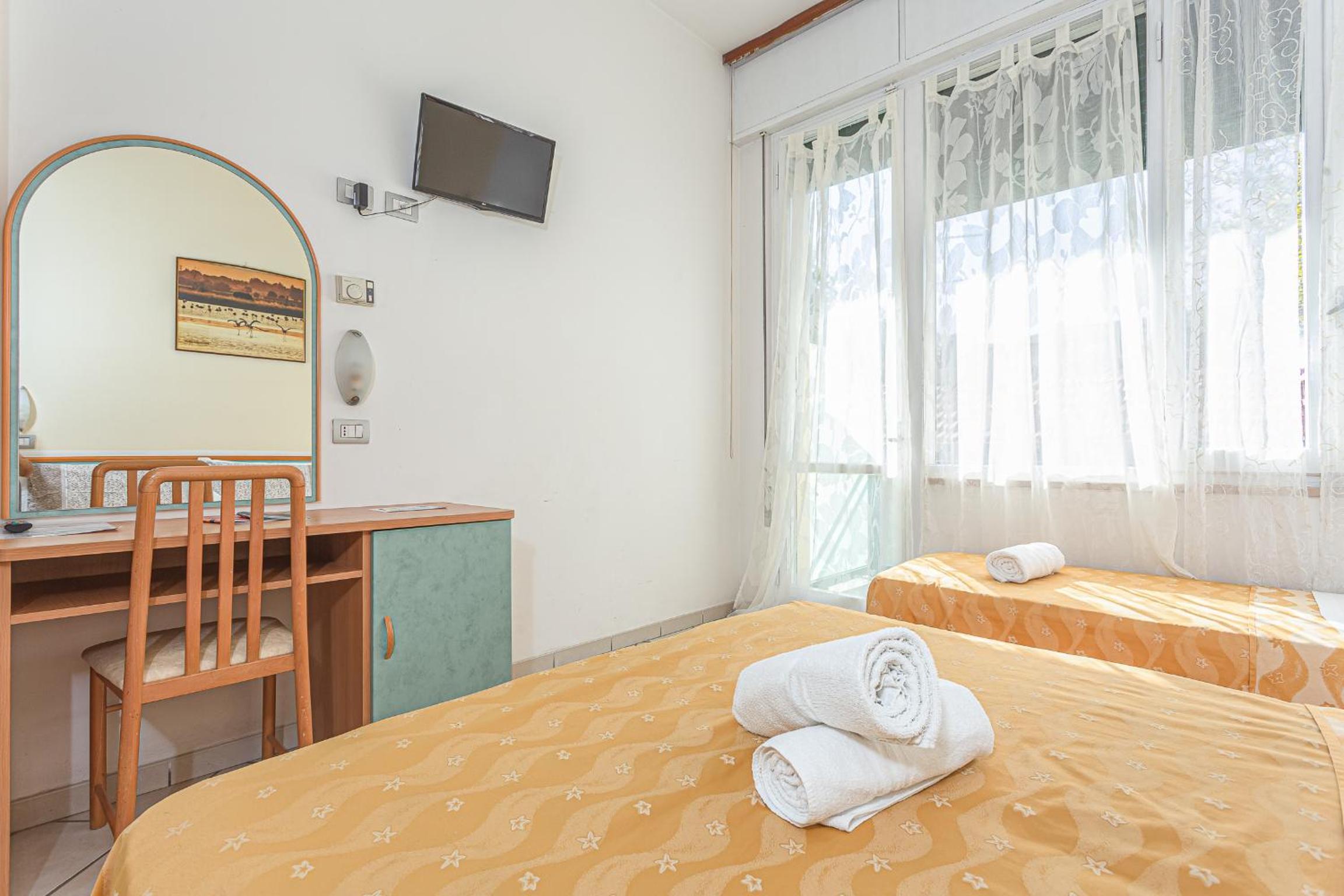 Triple Room with Balcony photo 2