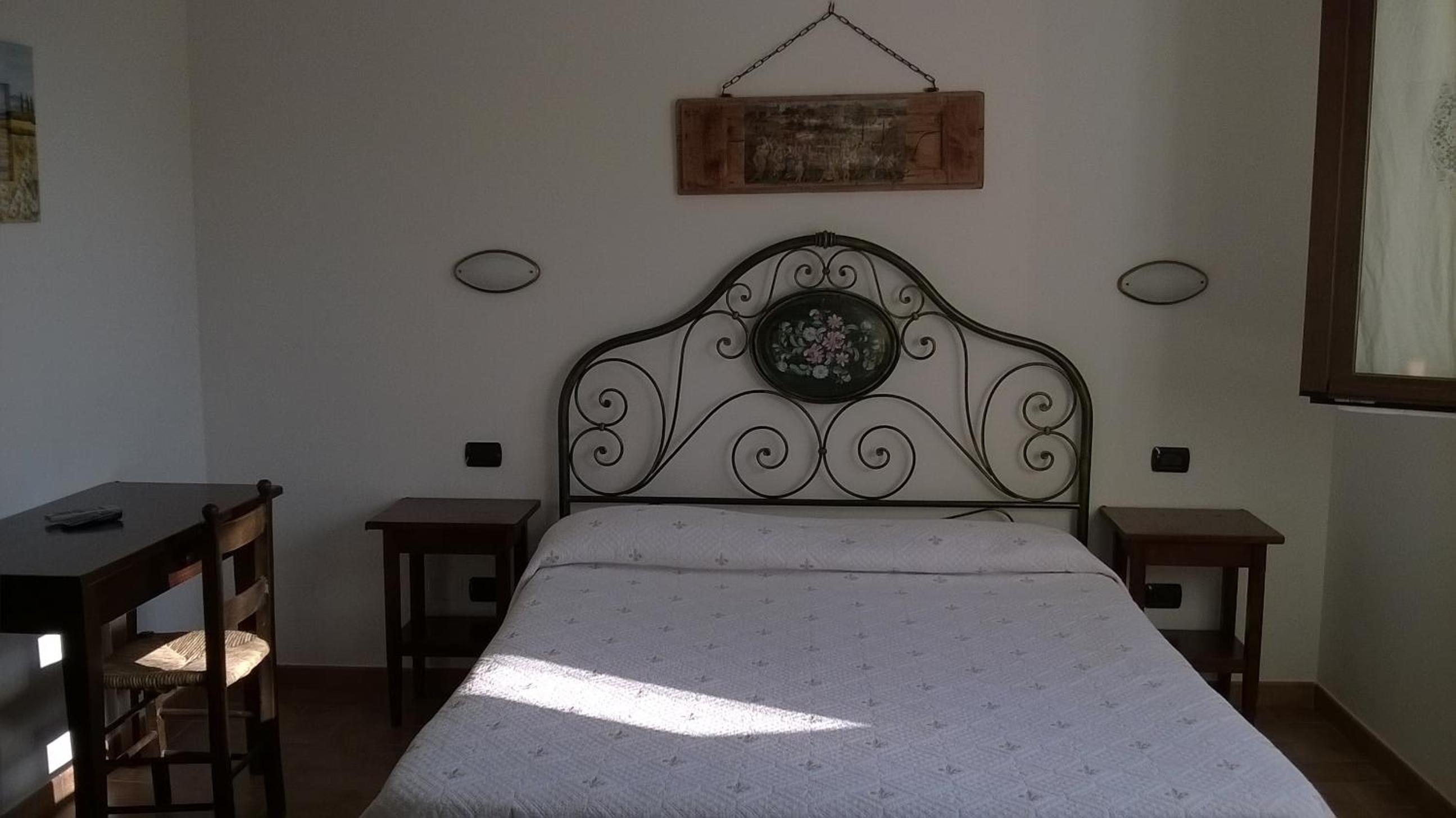 Standard Double Room photo 1