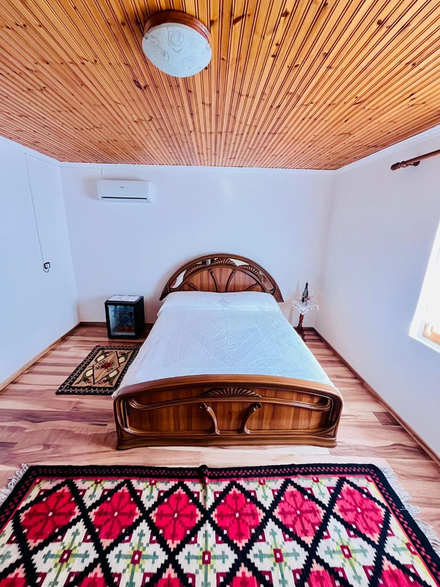 Double Room with Shared Toilet