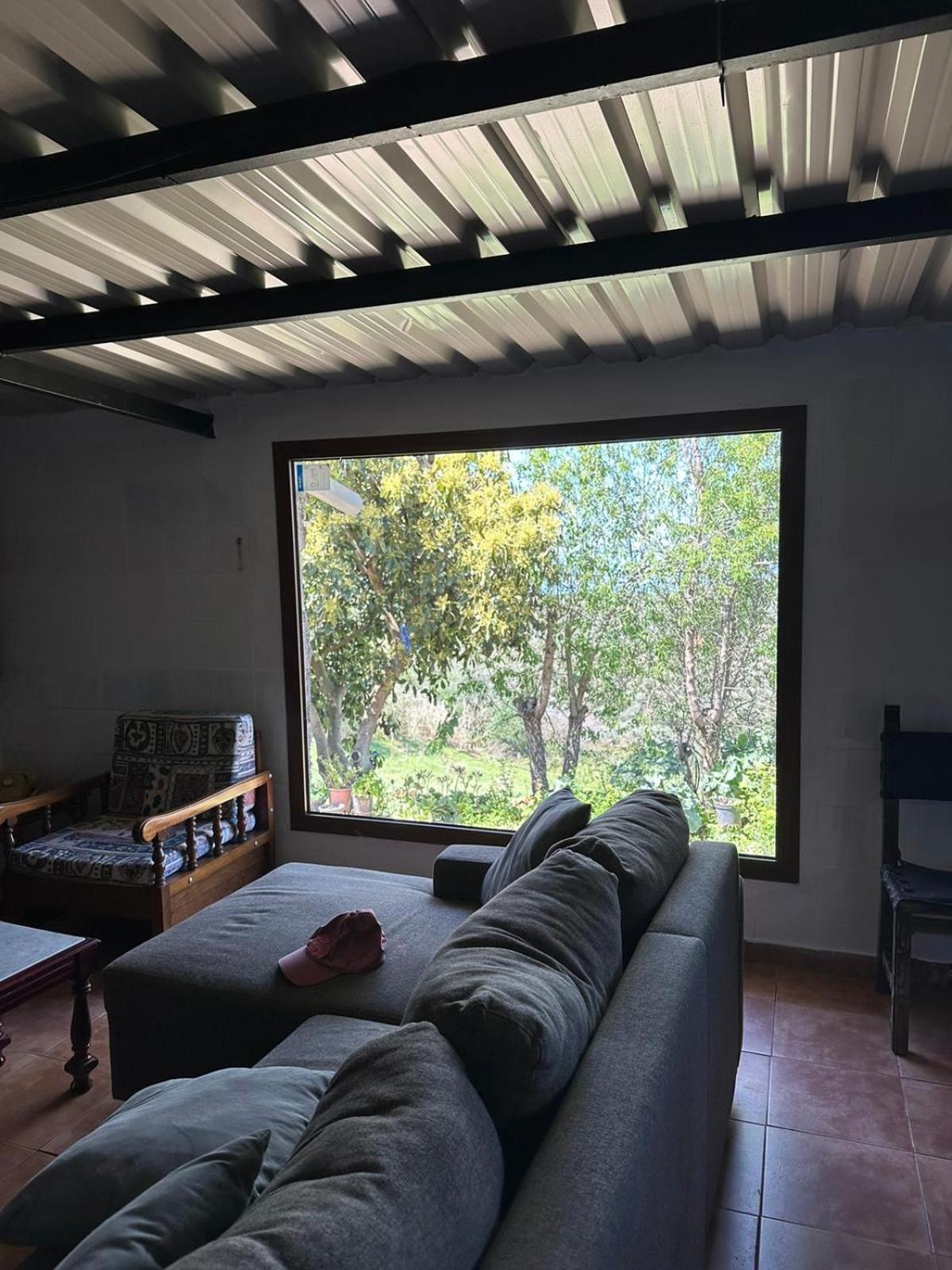 Casa de tres habitaciones