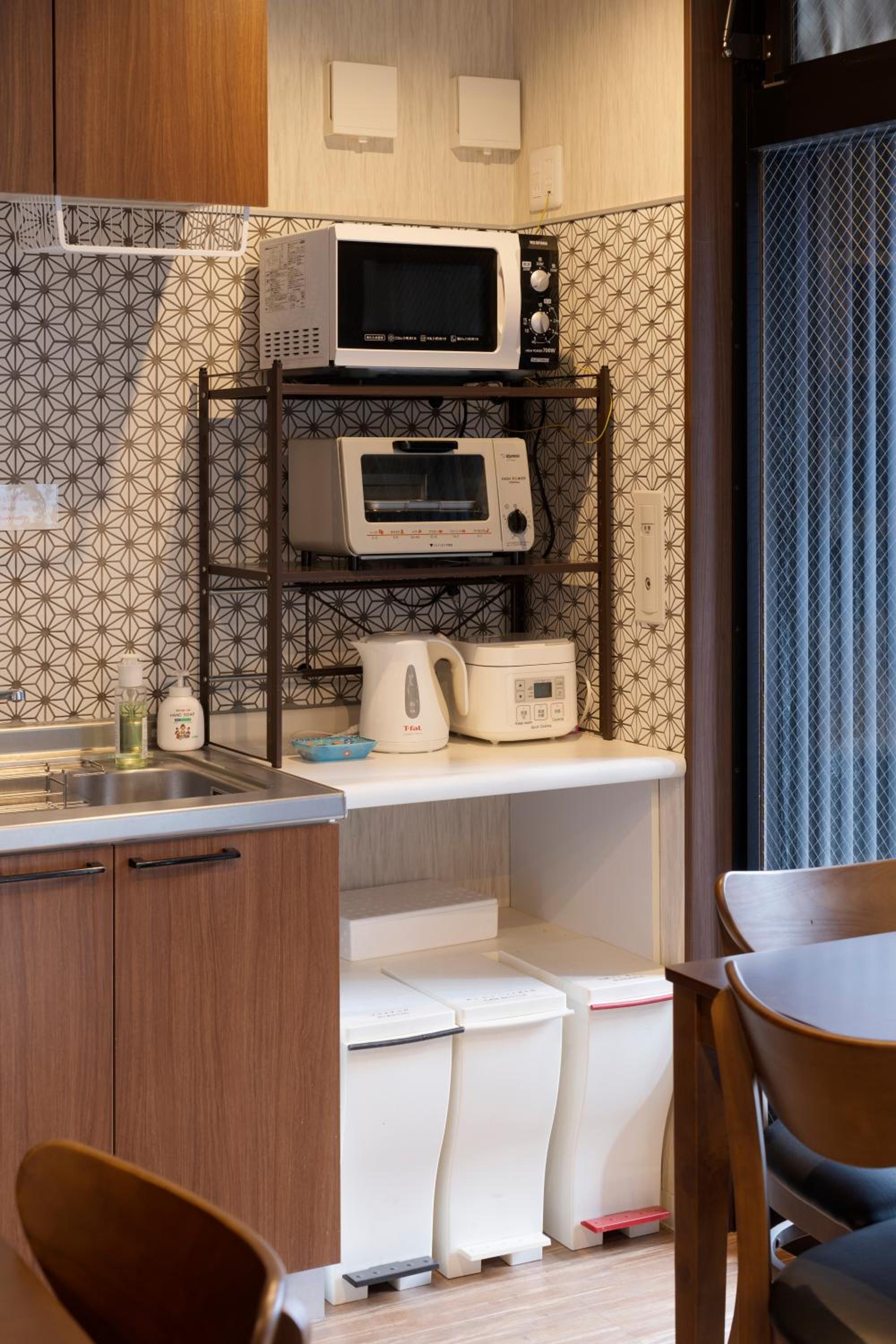 Twin Room - Photo 10
