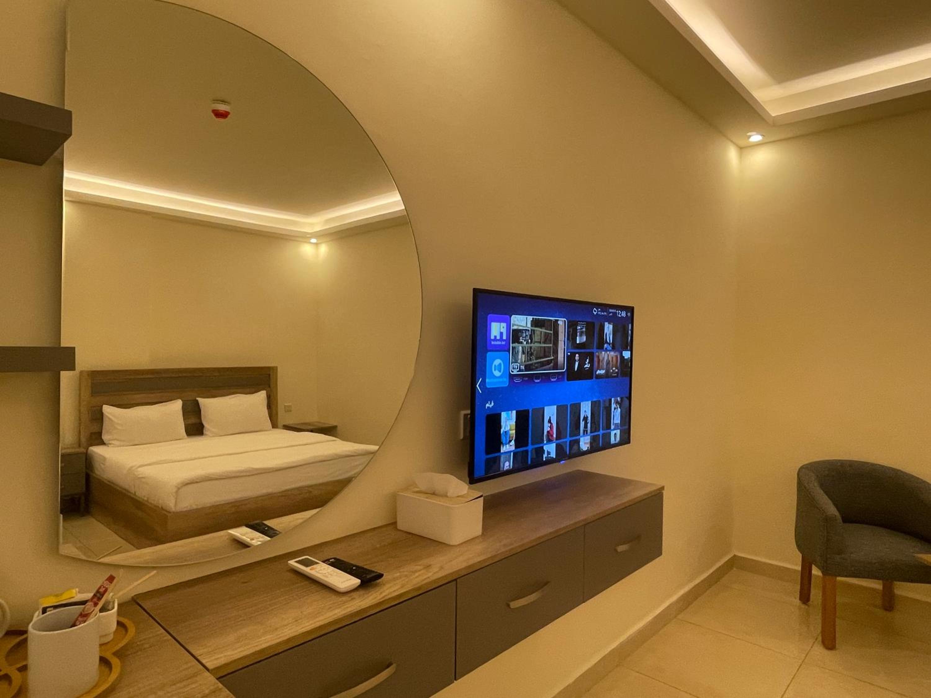 Standard Quadruple Room - Photo 9