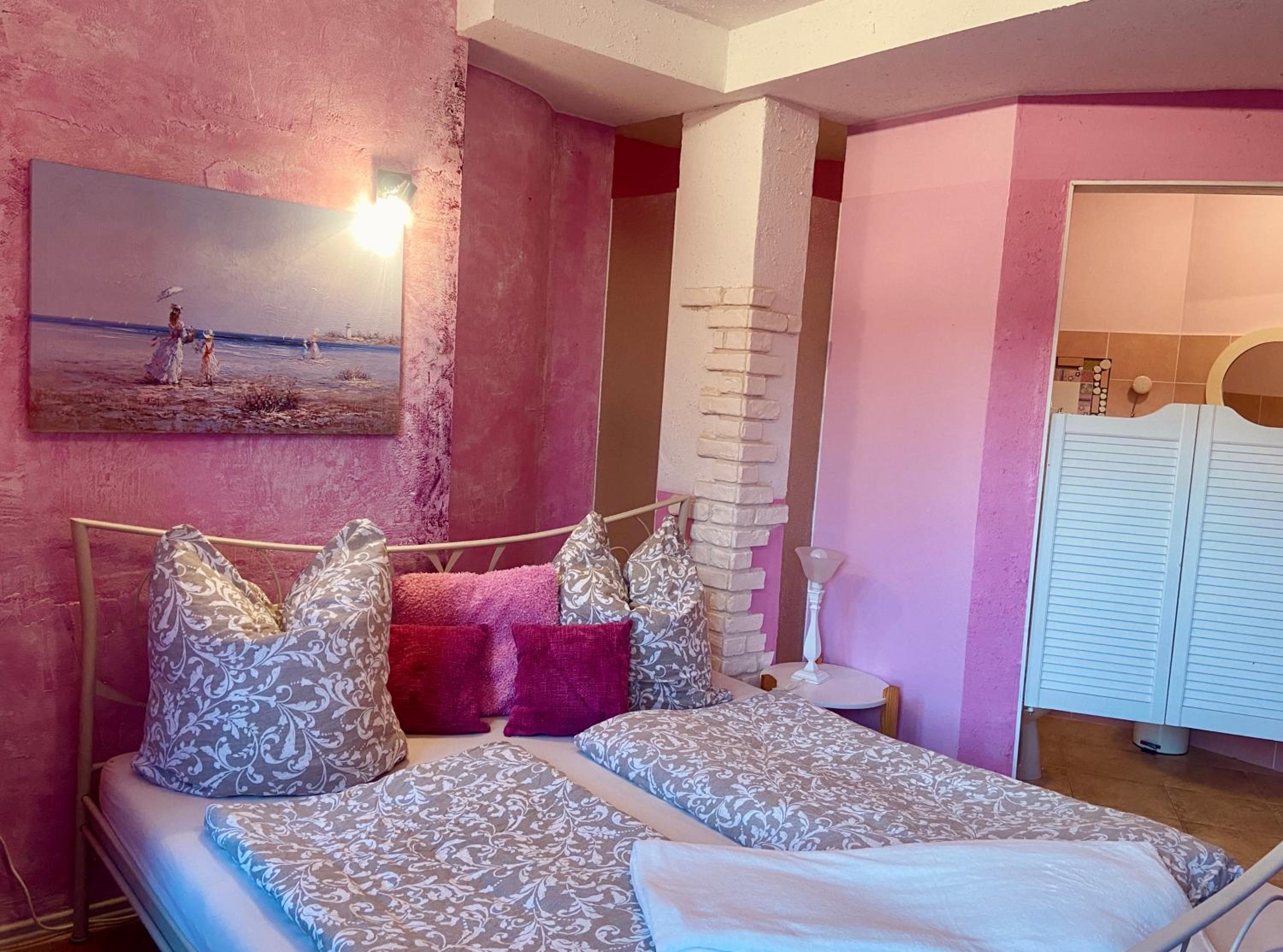 Double Room with Garden View - Photo 2