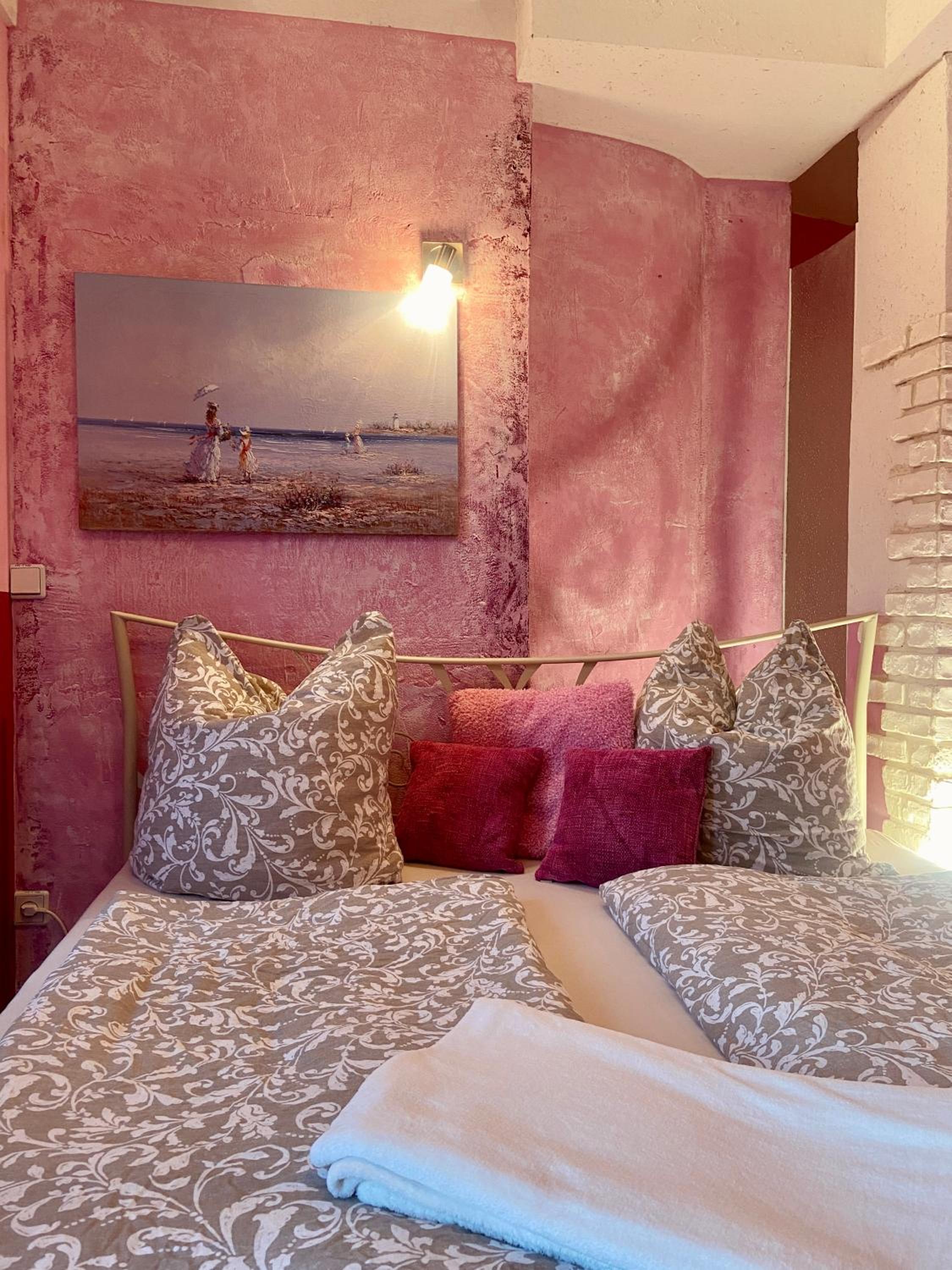 Double Room with Garden View - Photo 12