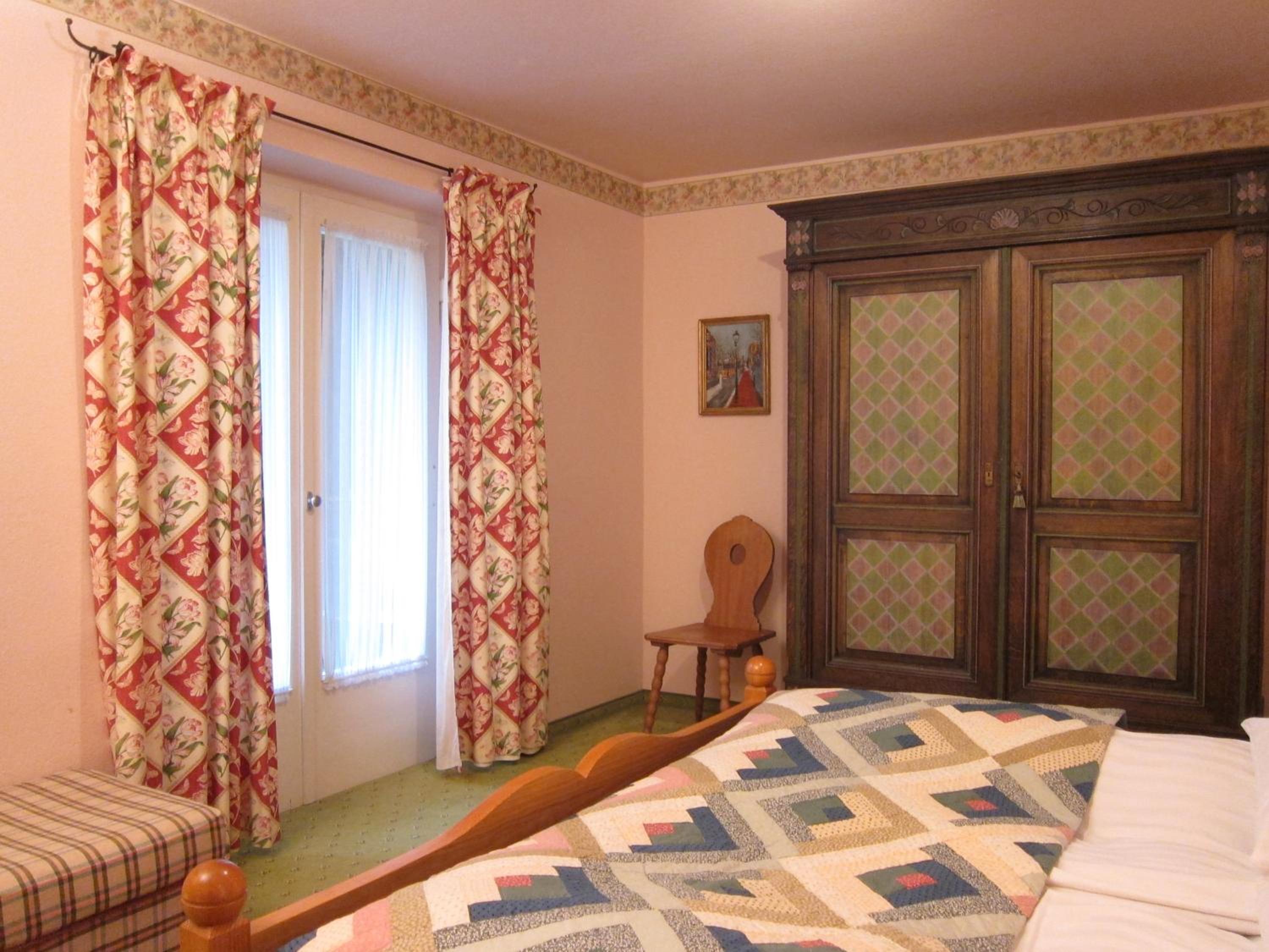 Apartment with Mountain View photo 1