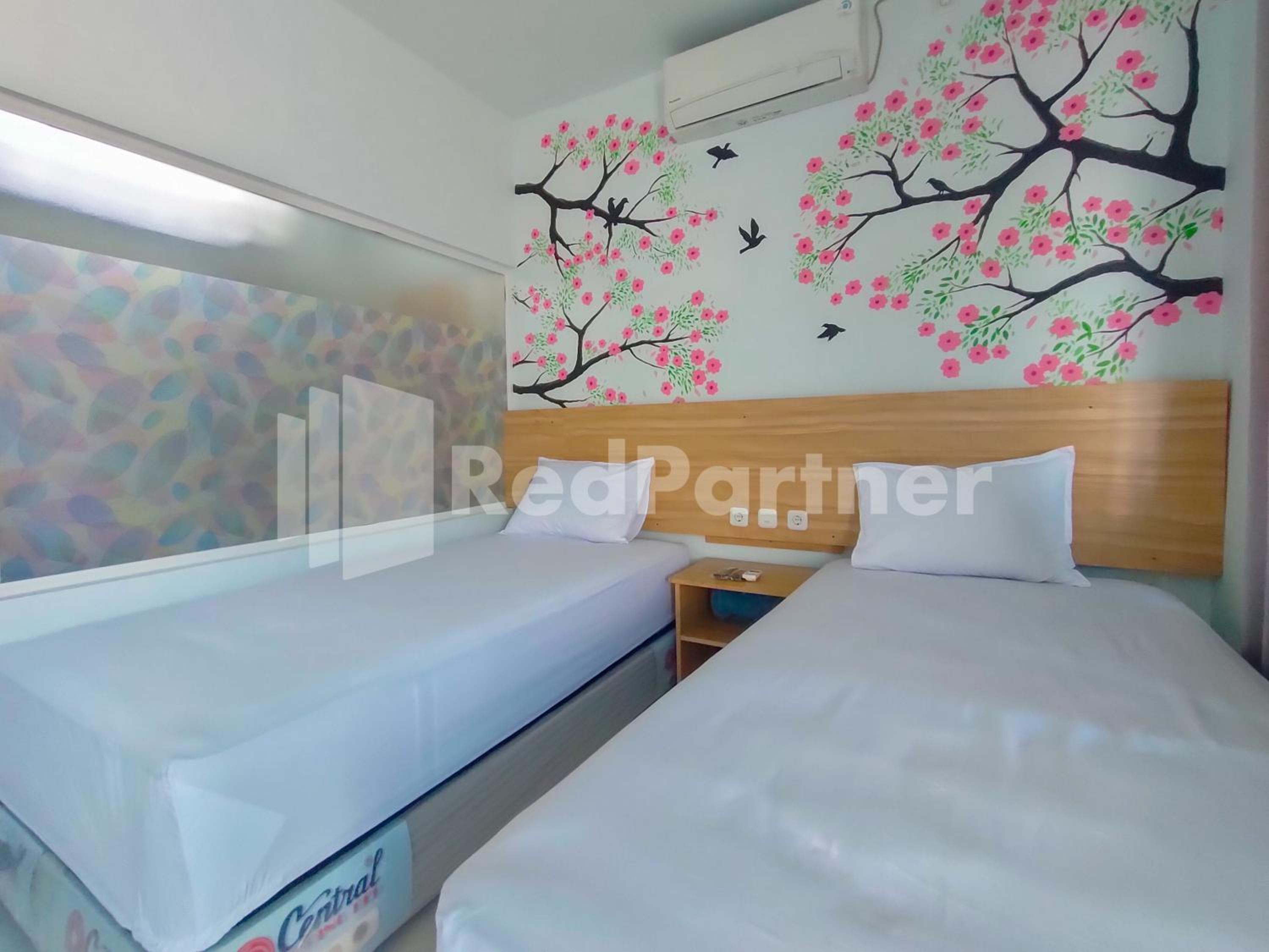 Standard Twin Room - Photo 3