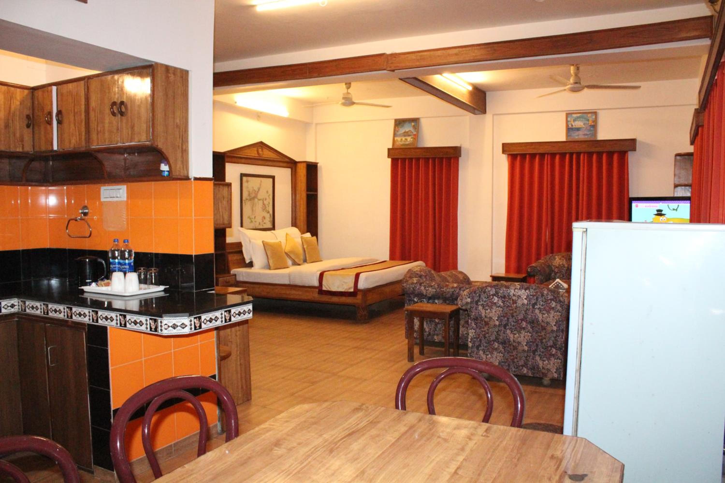 Studio With Balcony