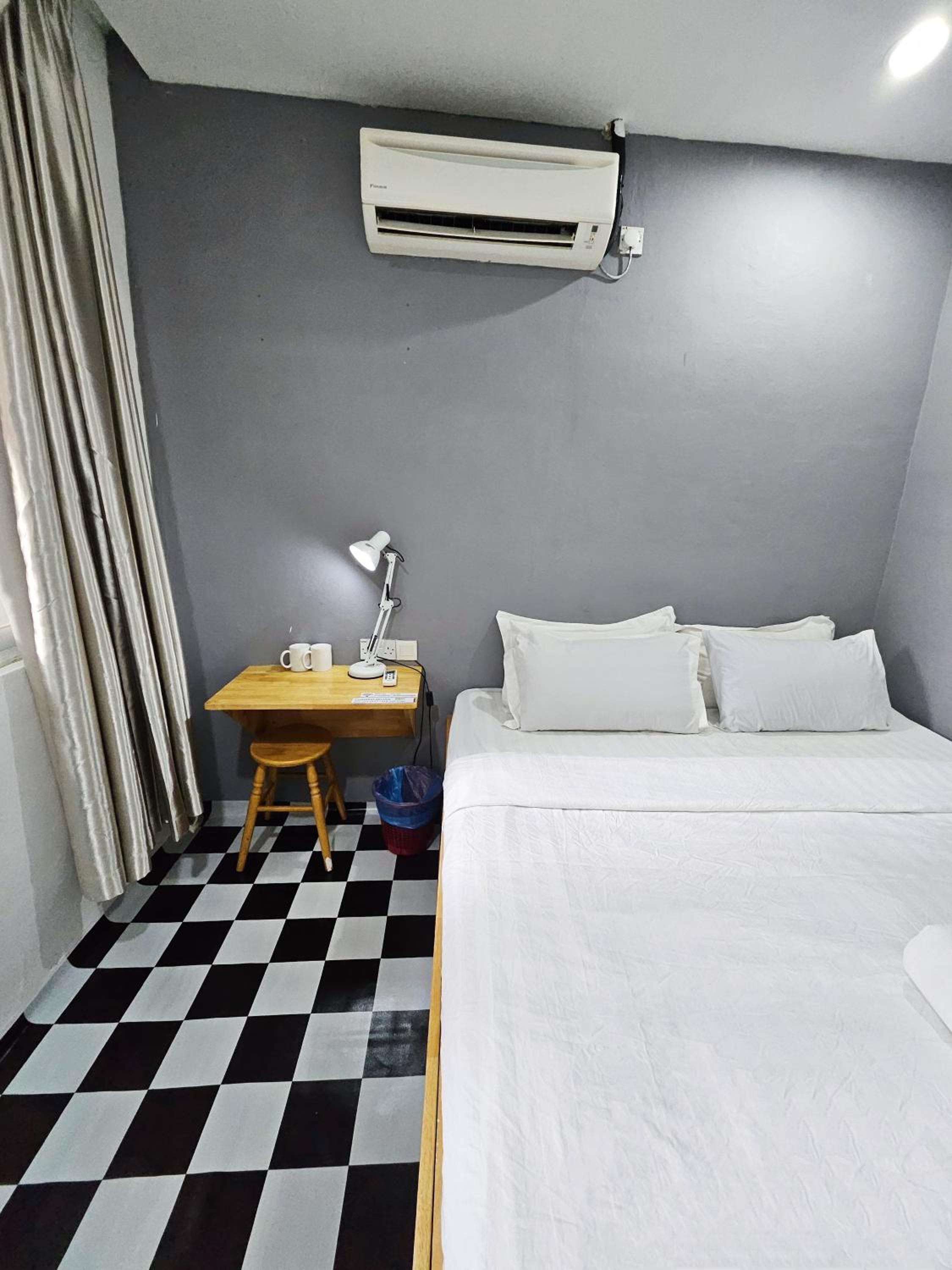 Standard Double Room - Photo 3