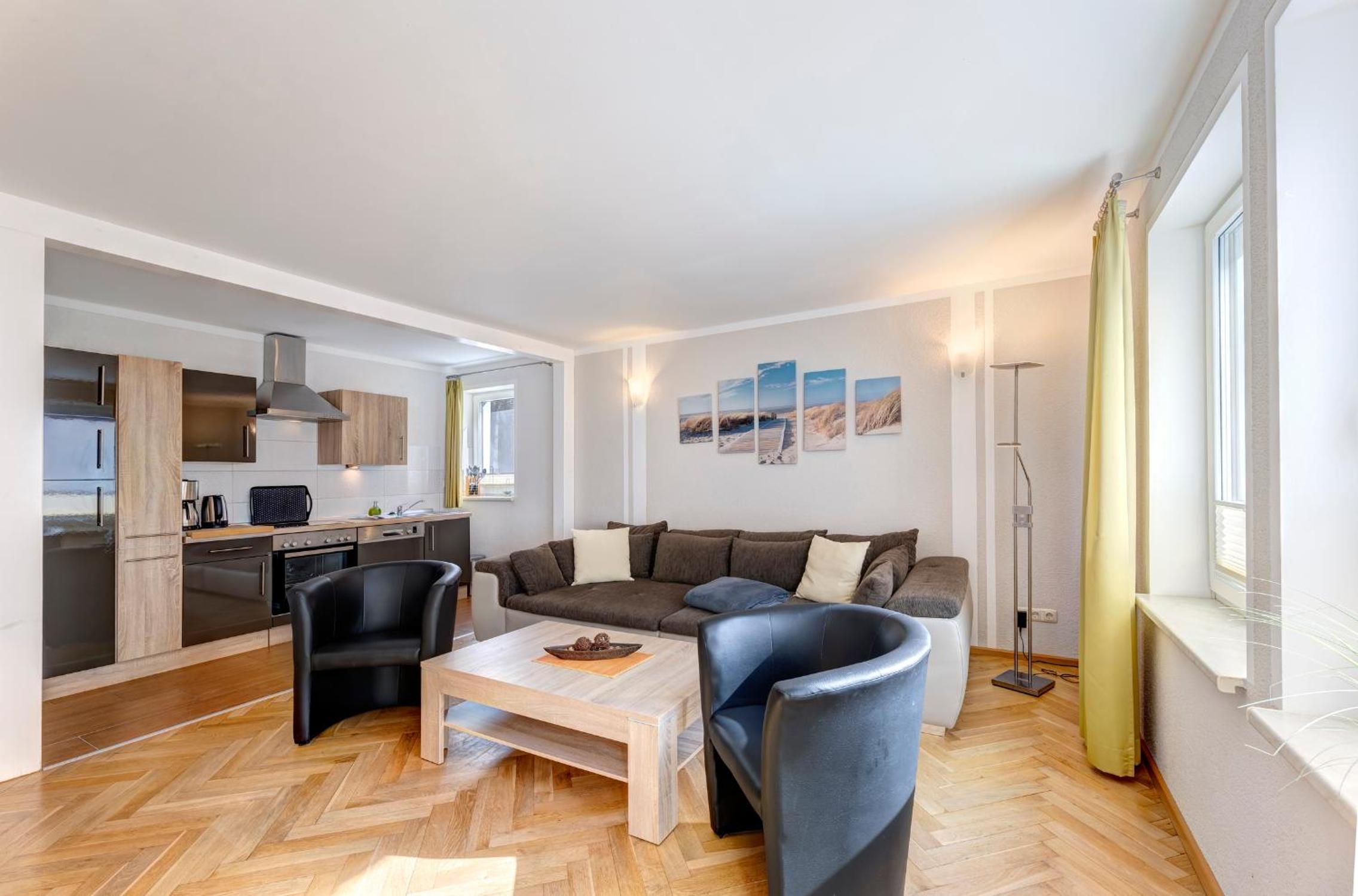 Two-Bedroom Apartment with Terrace photo 1