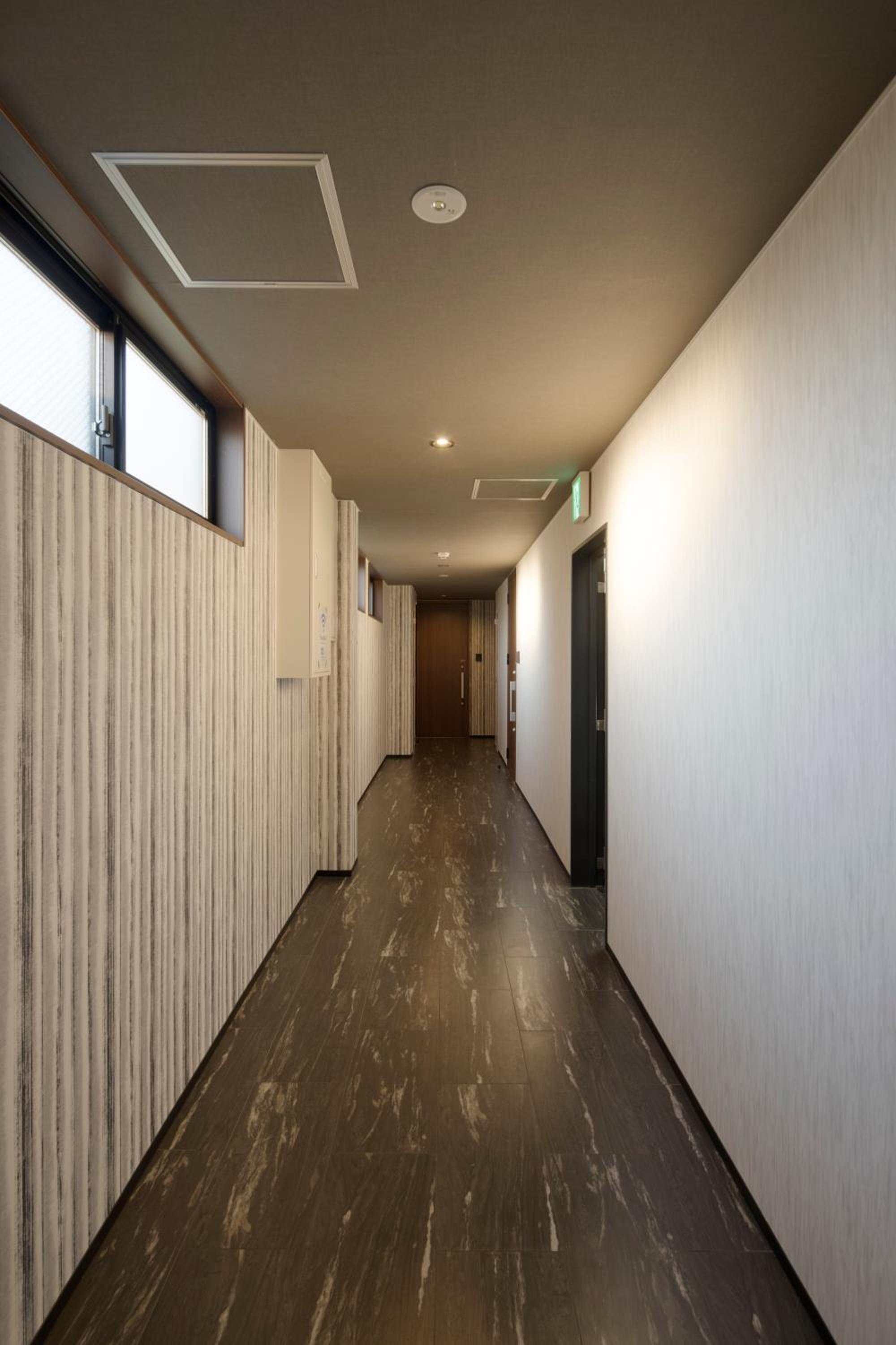 Twin Room - Photo 15