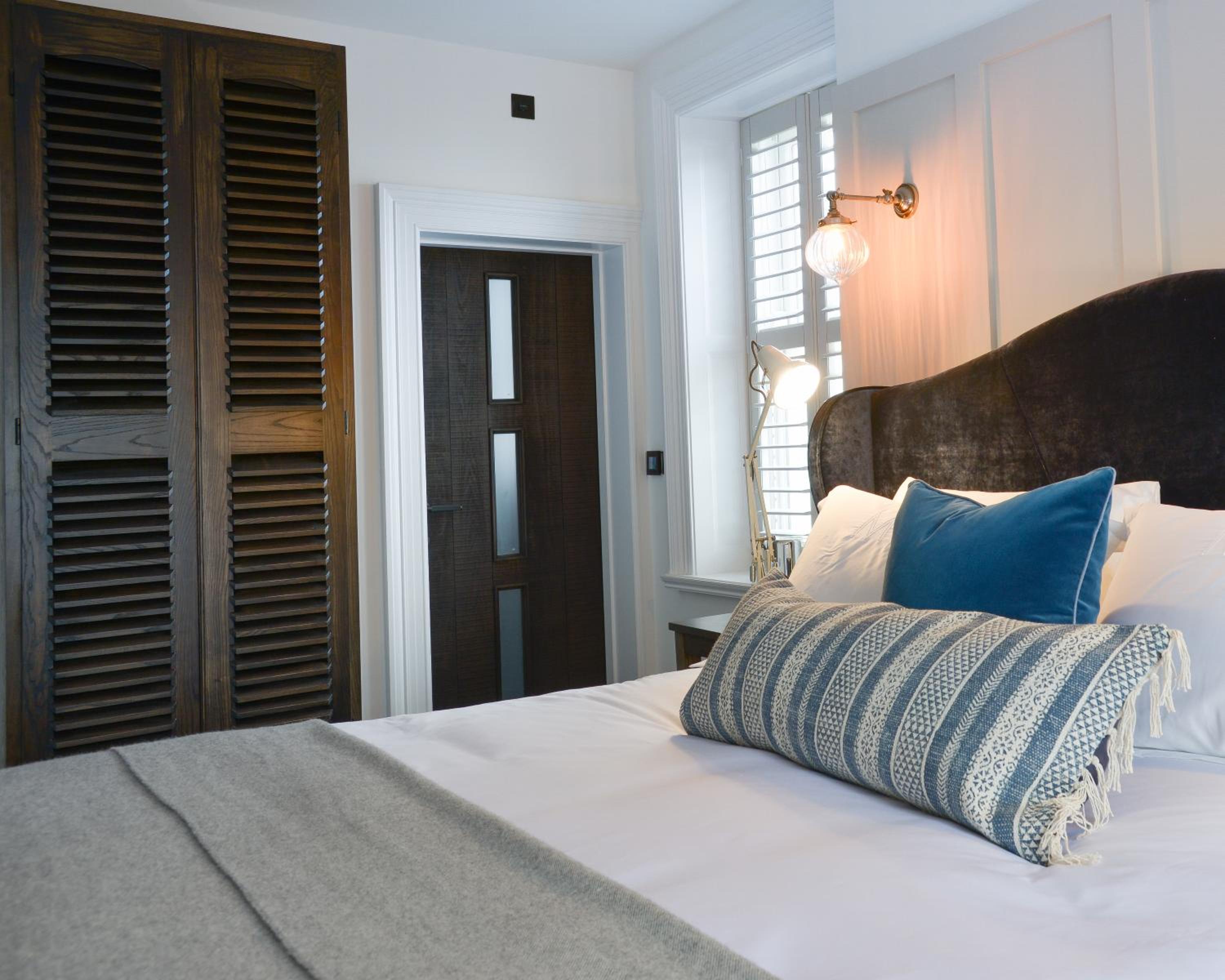 Deluxe King Room photo 3