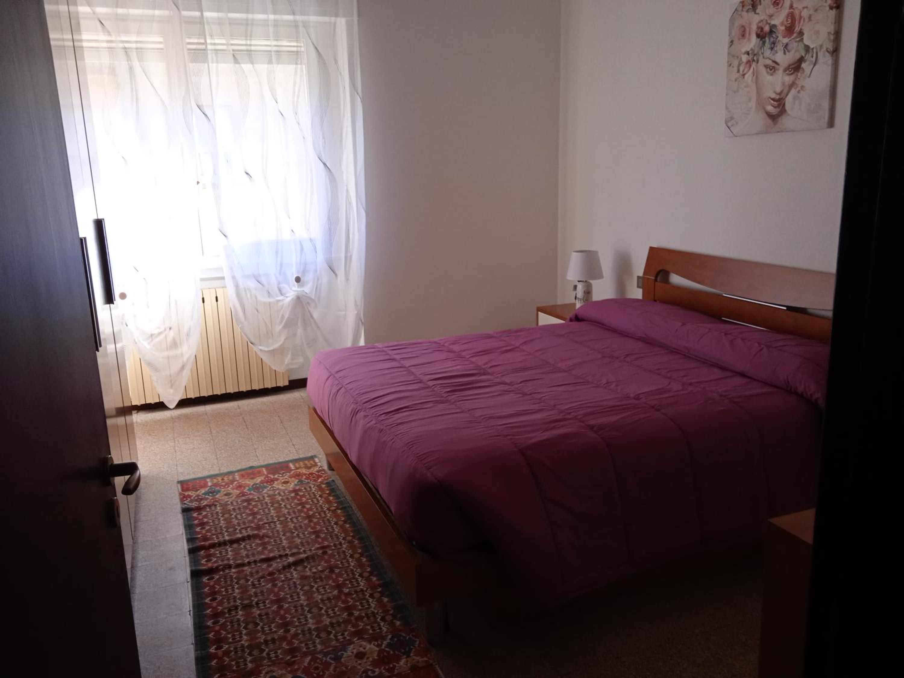 One-Bedroom Apartment photo 3