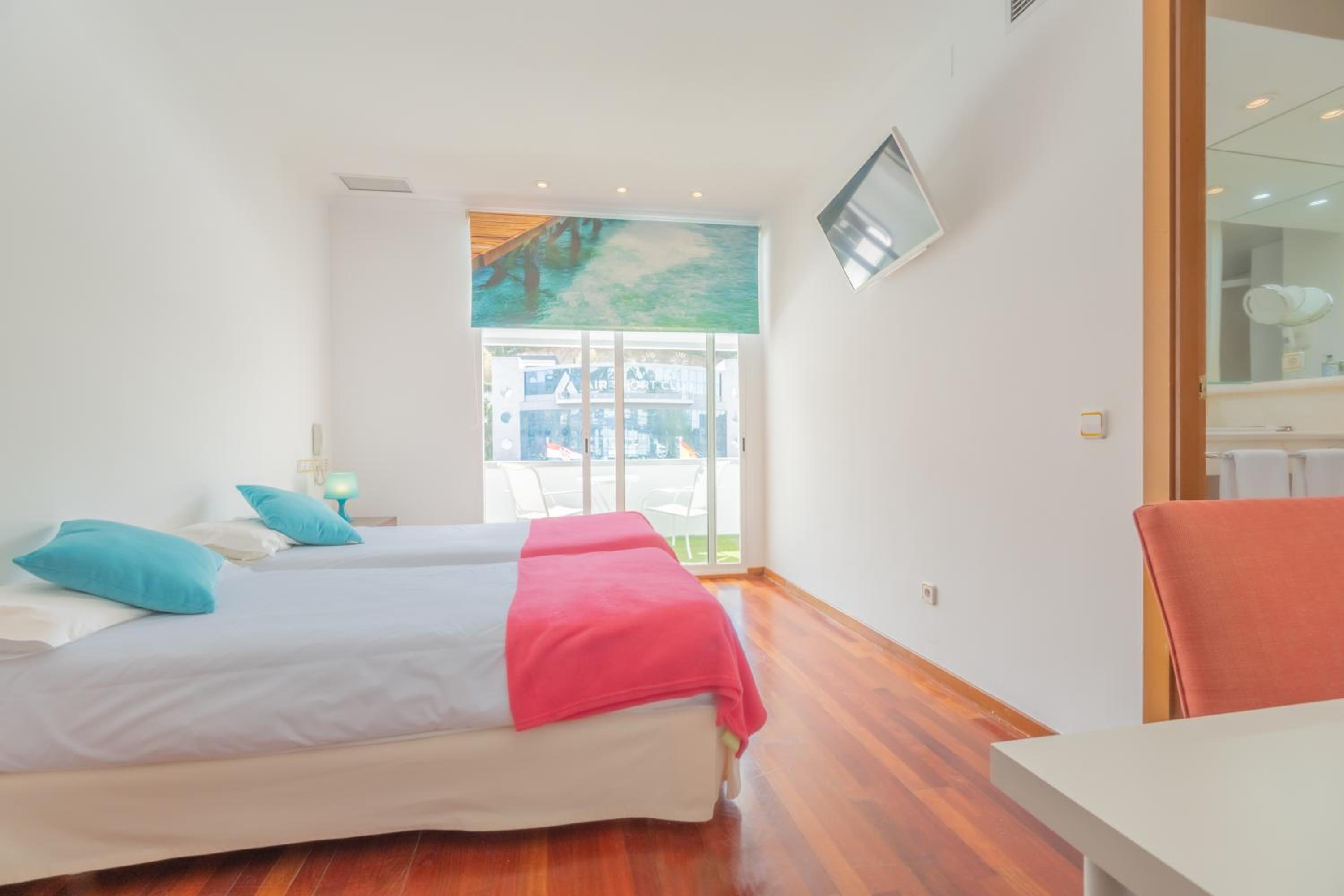 Habitación doble con vista al lago