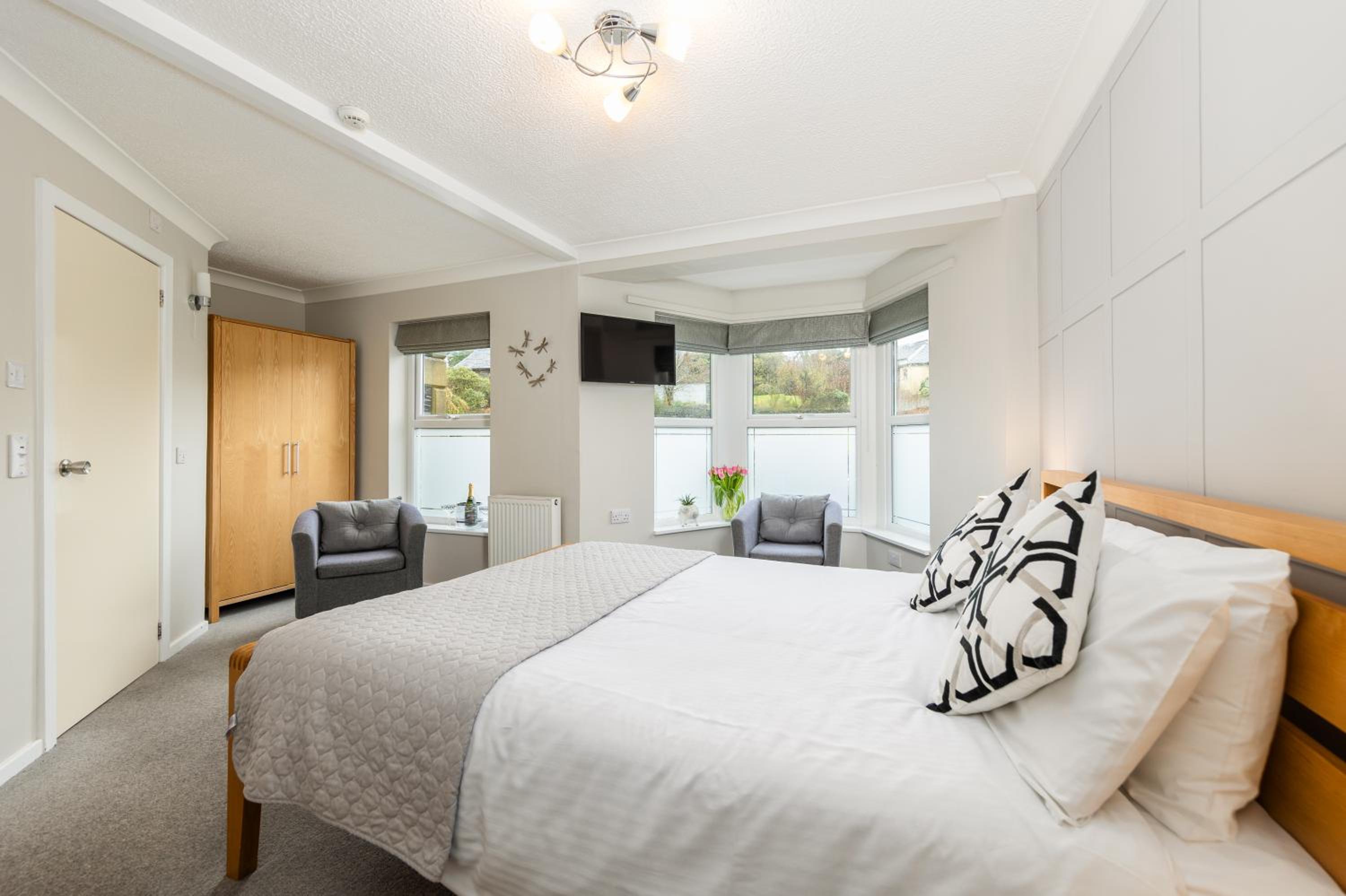 King-Size Double Room with Ensuite