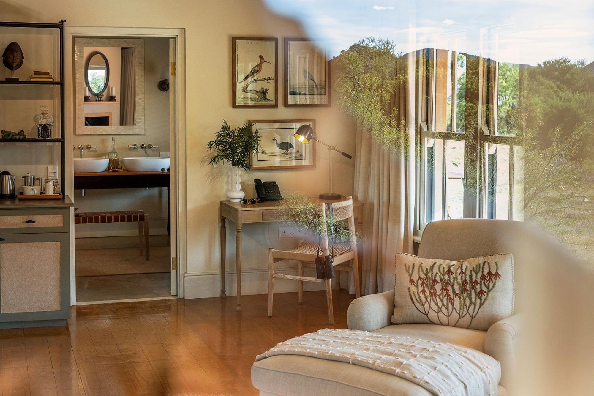 Karoo Lodge Luxury Suite photo 1