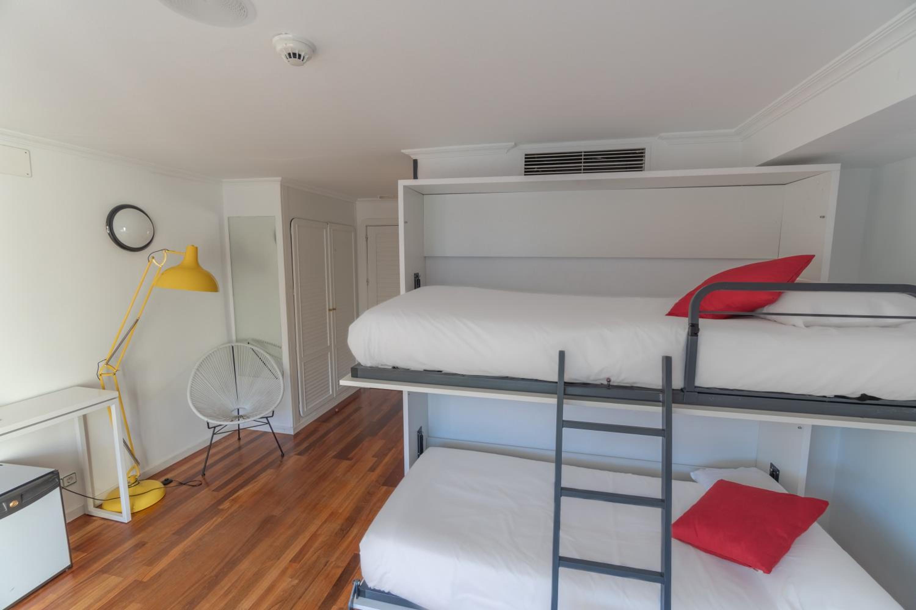 Triple Room with Terrace - Photo 5