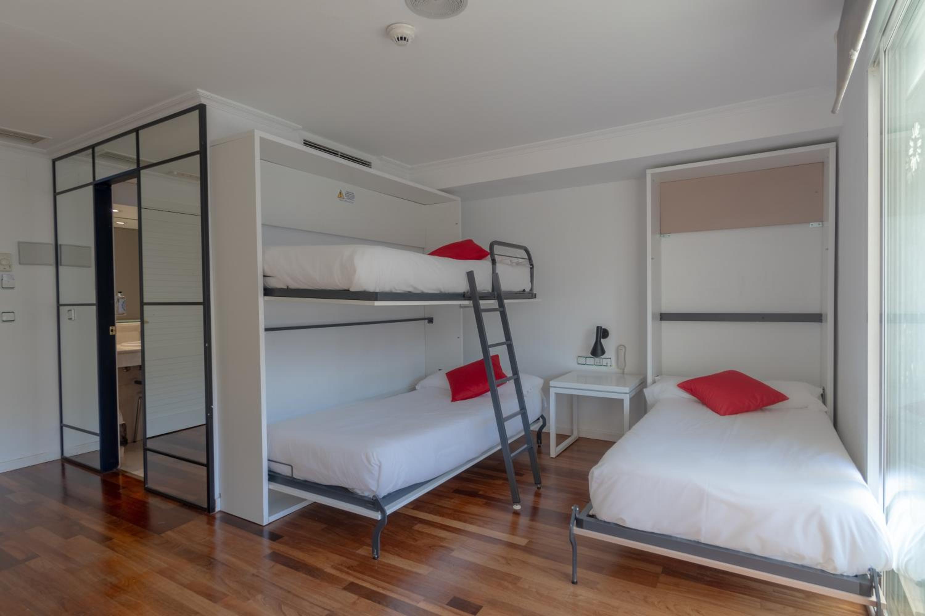 Triple Room with Terrace - Photo 1