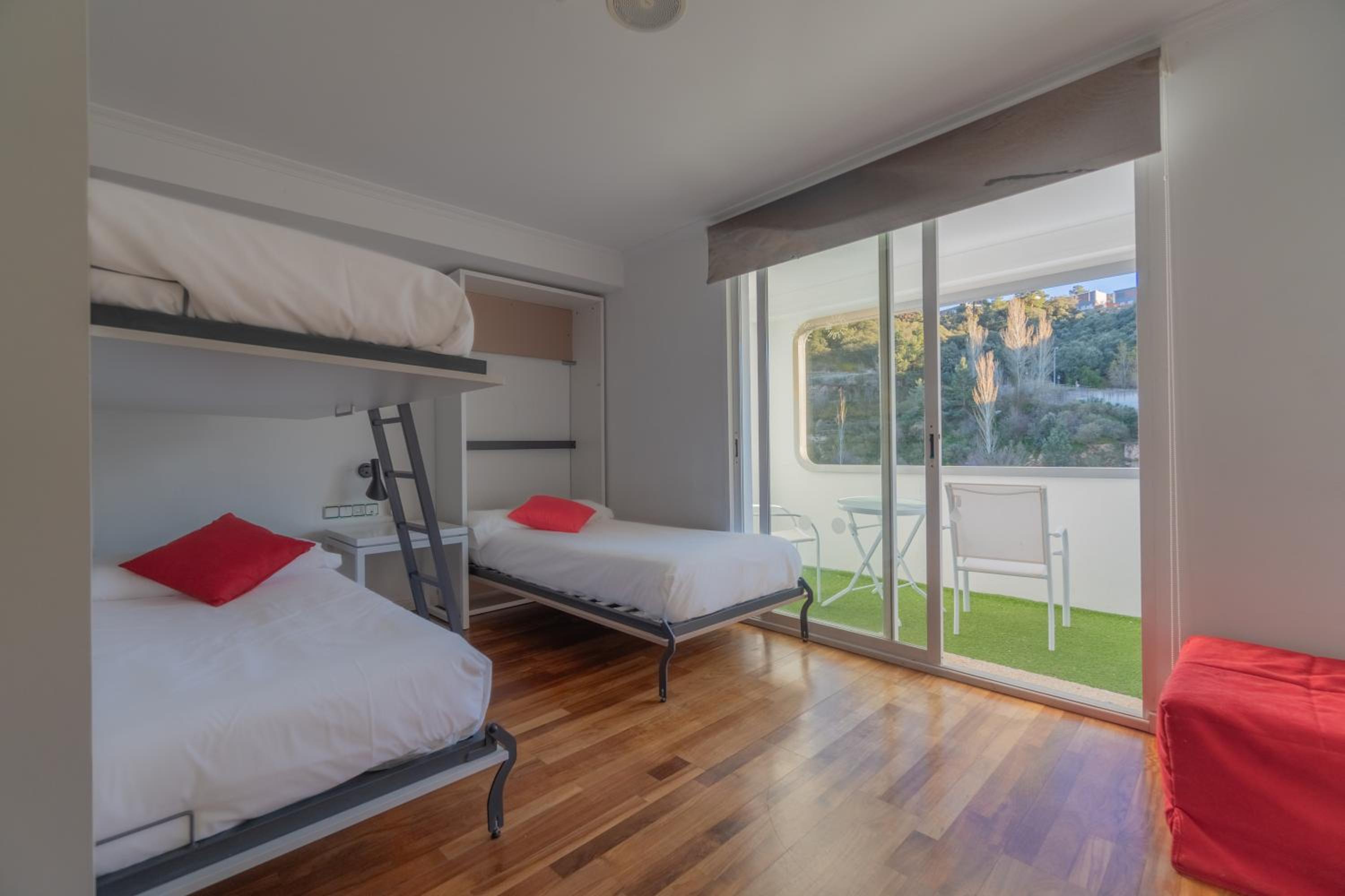 Triple Room with Terrace - Photo 2