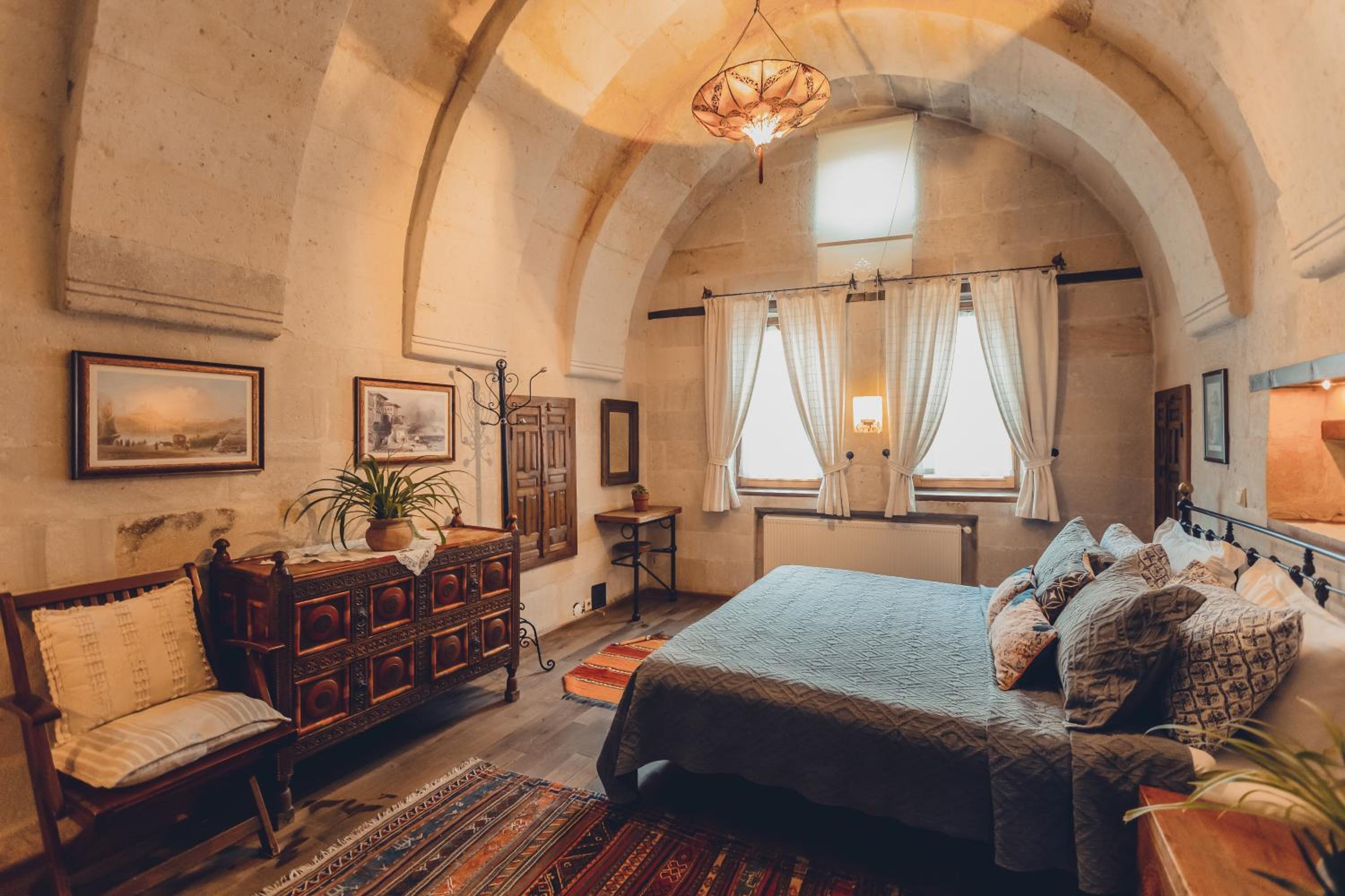 Standard Double or Twin Room - Photo 4
