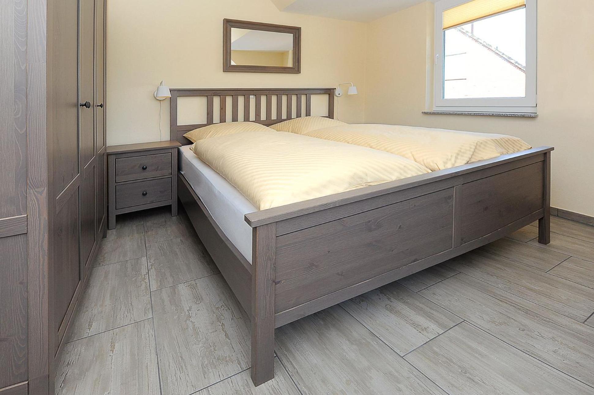 One-Bedroom Apartment with Balcony photo 2
